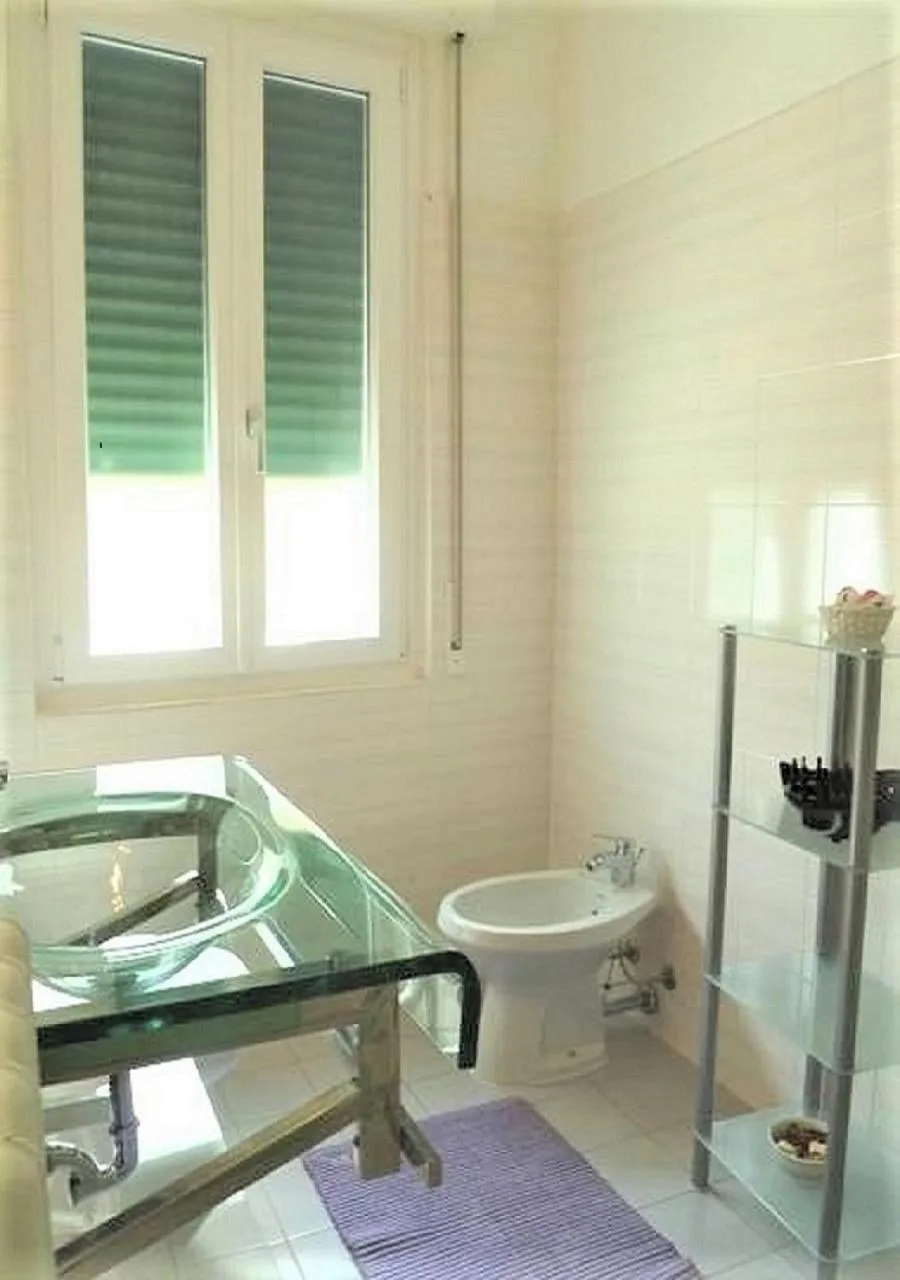 Bathroom in Hotel Alpino