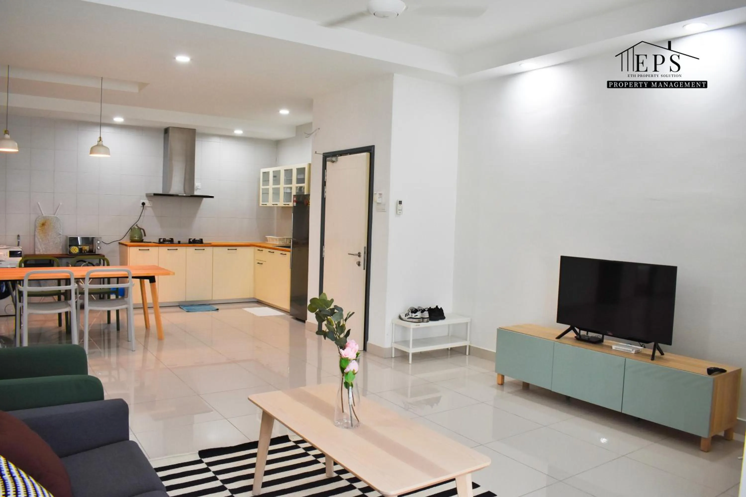 DaMen Homestay @SubangHomeStay