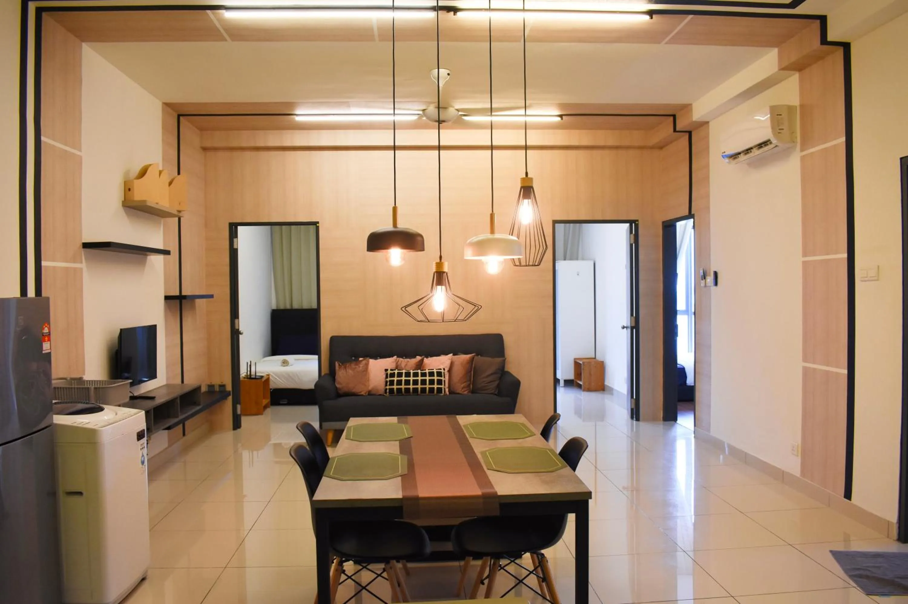 DaMen Homestay @SubangHomeStay