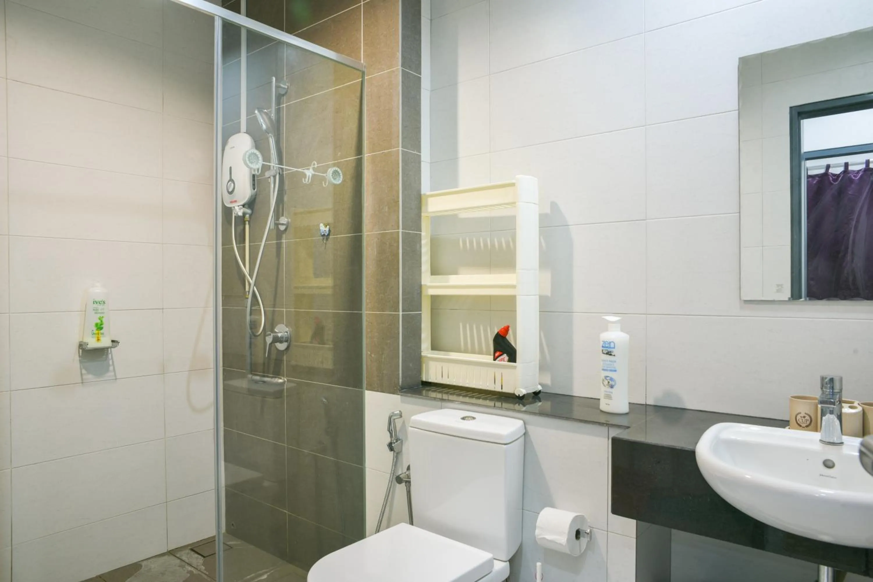 DaMen Homestay @SubangHomeStay