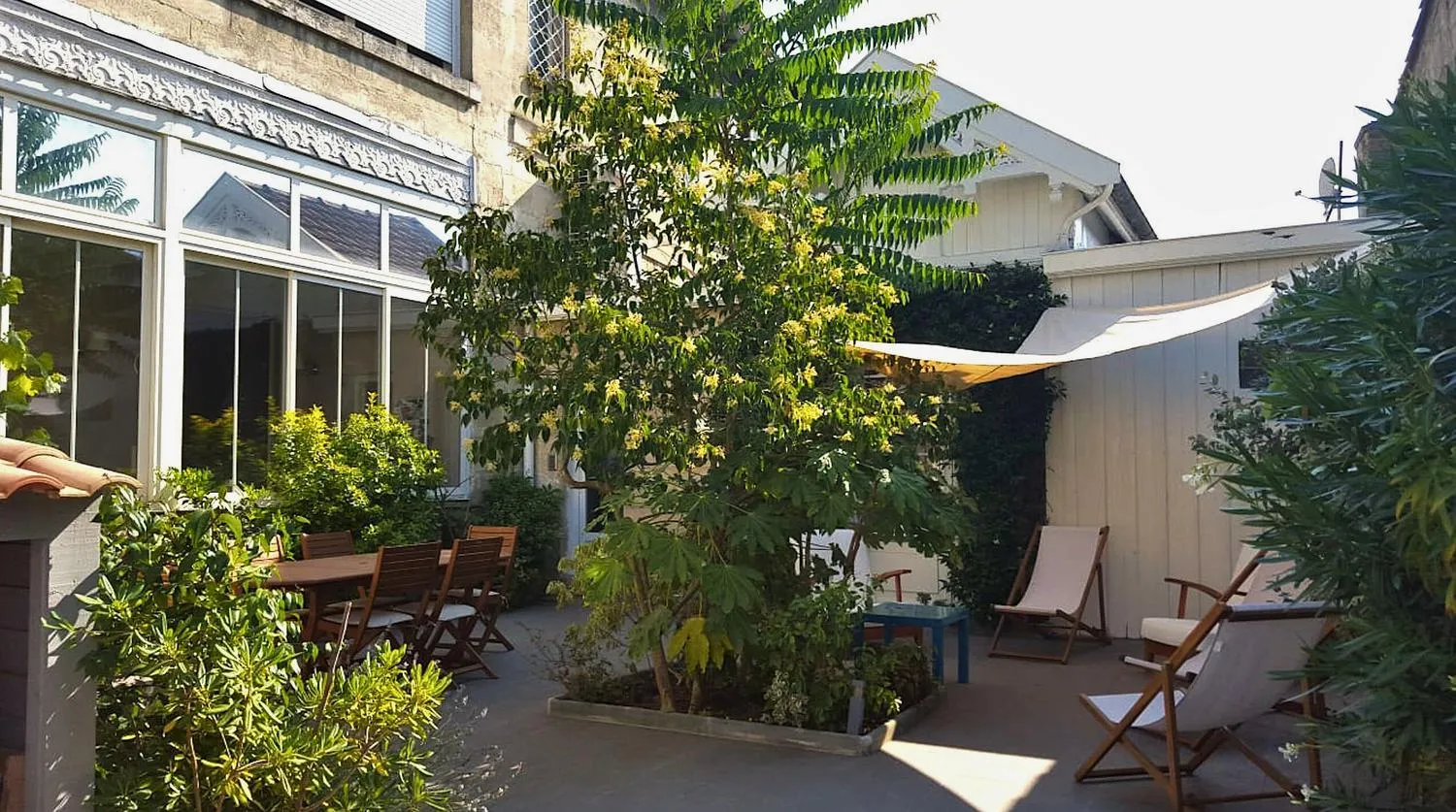 Garden in B&B La Halte Montaigne