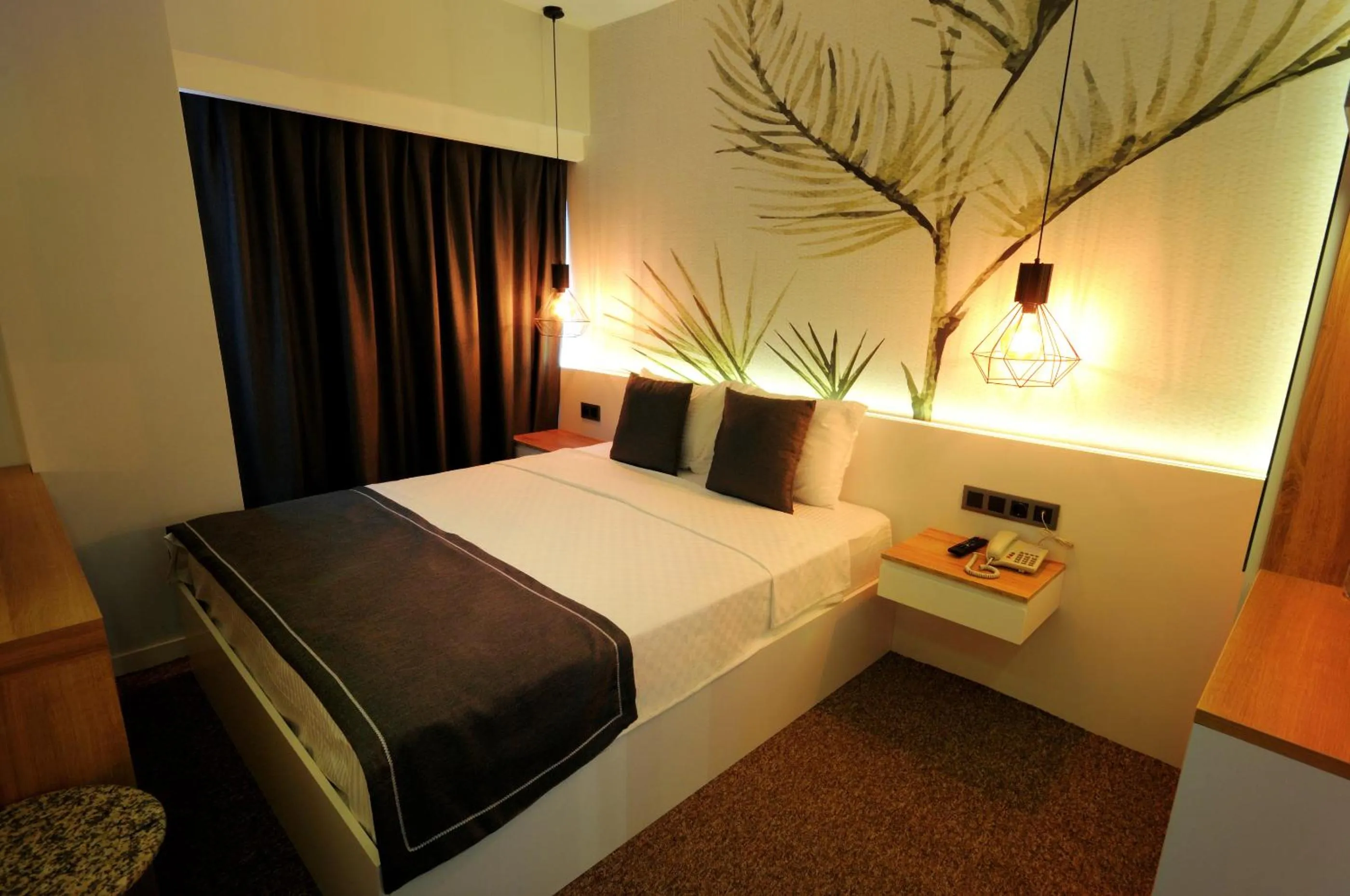 Photo of the whole room, Bed in Luis Otel