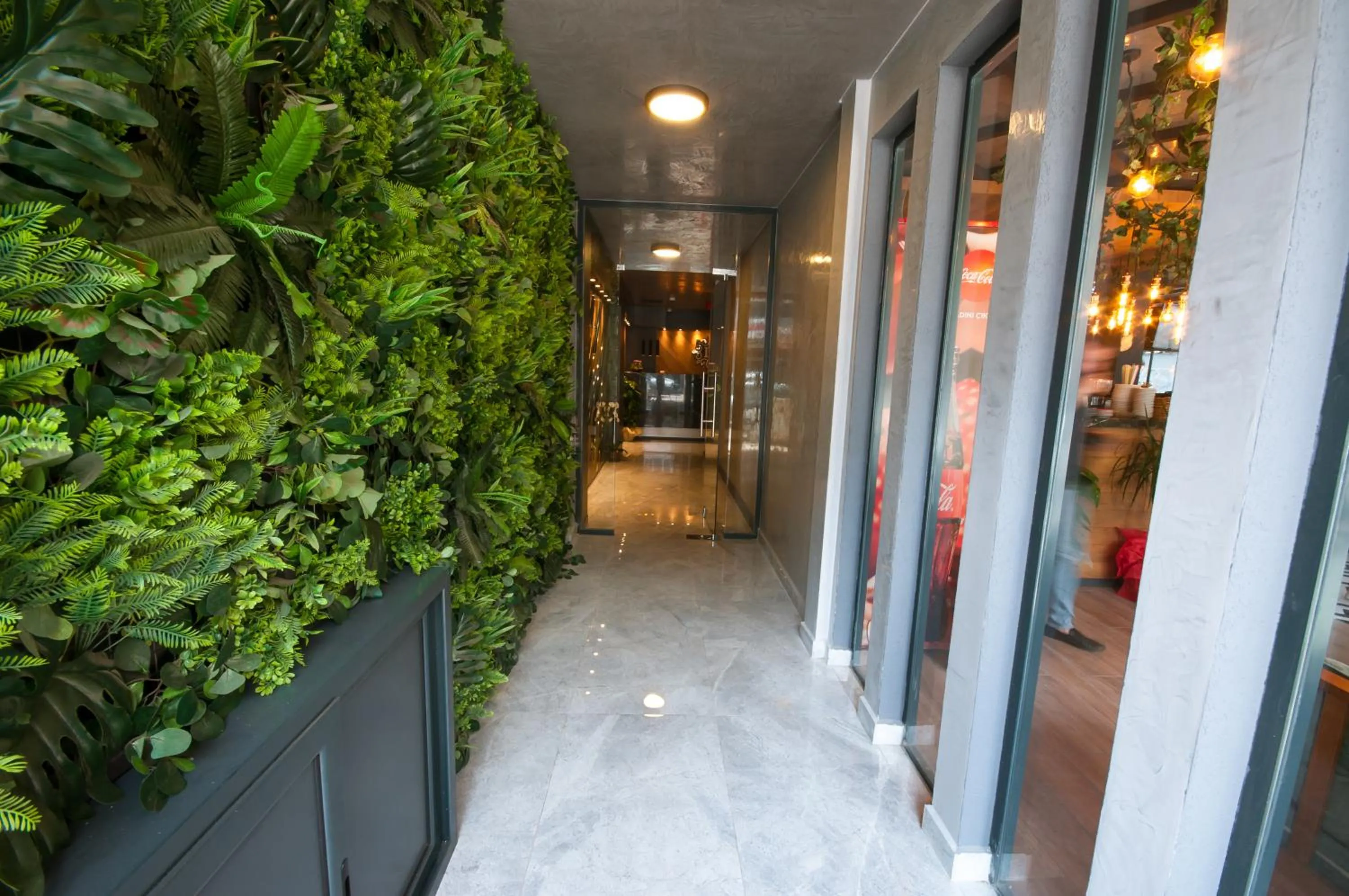 Property building in Luis Otel