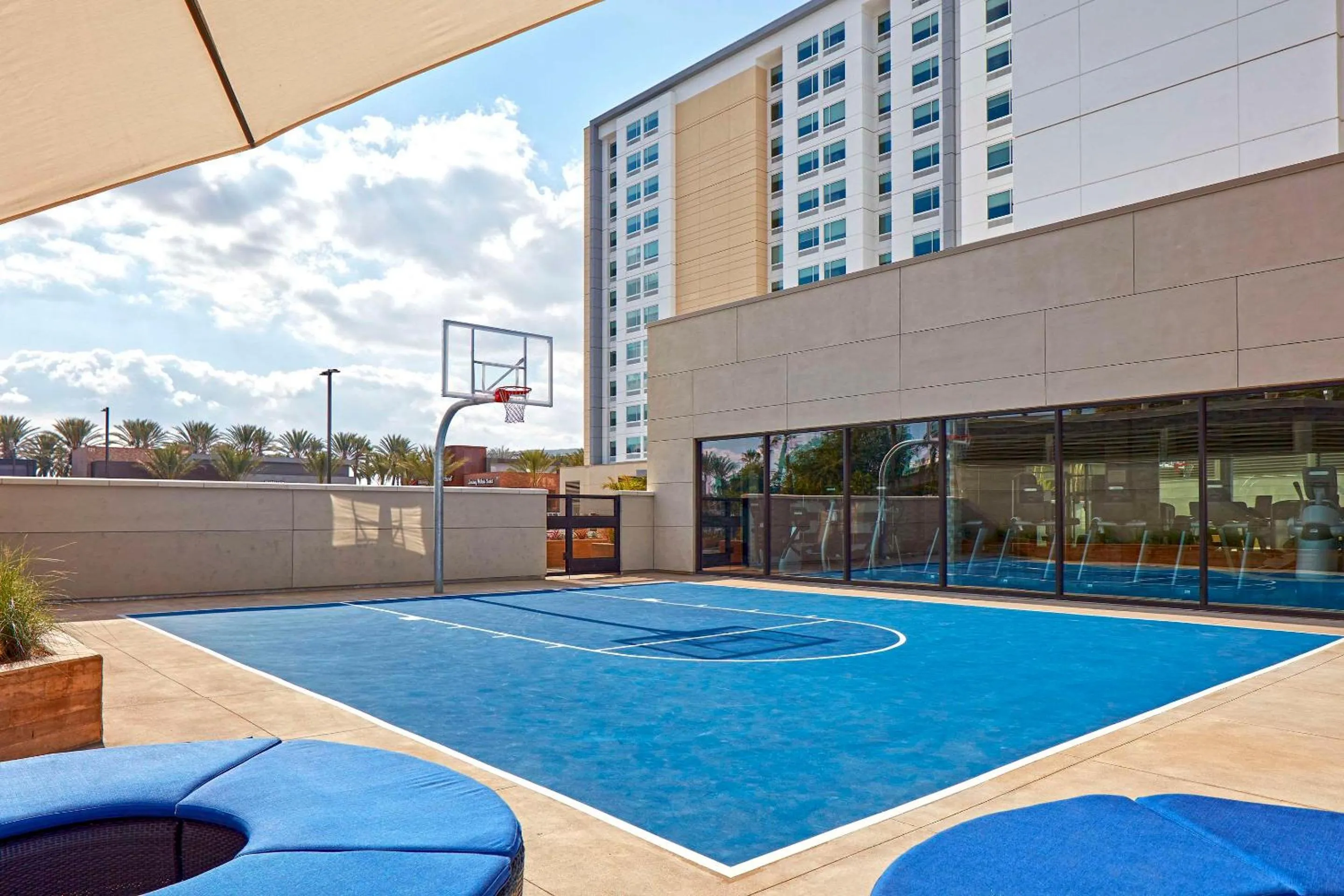 Fitness centre/facilities in Cambria Hotel & Suites Anaheim Resort Area