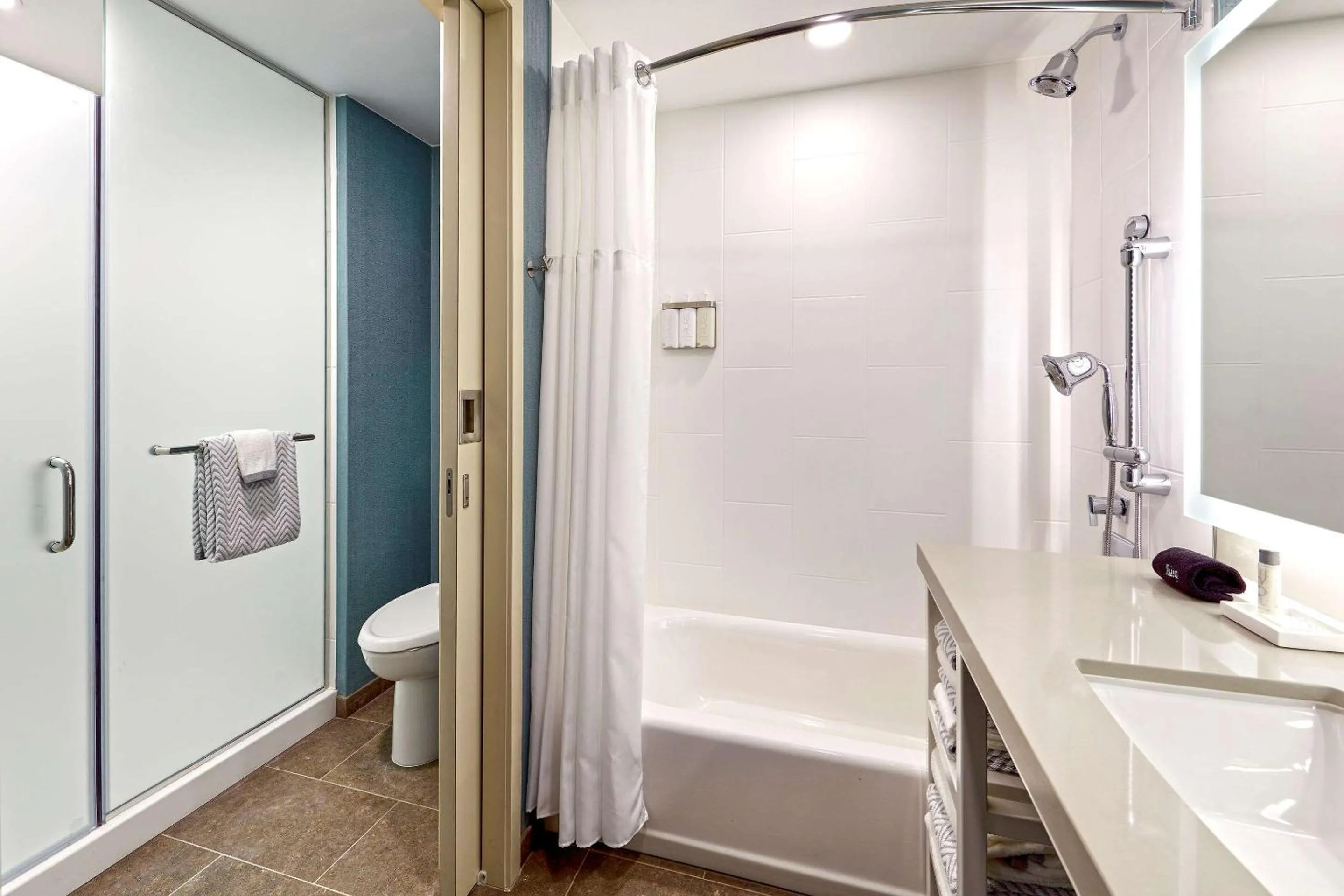 Bathroom in Cambria Hotel & Suites Anaheim Resort Area