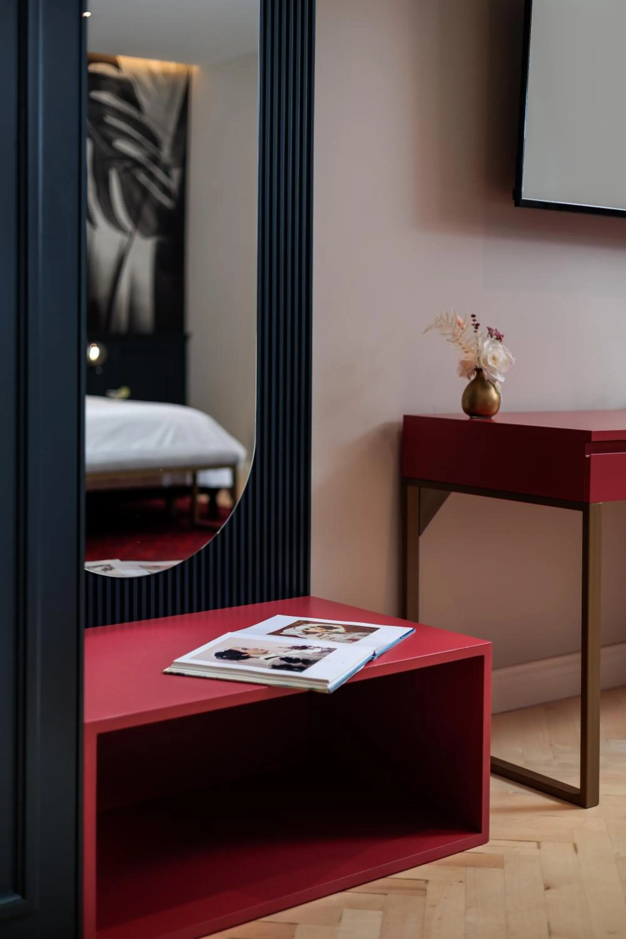 hair dresser, Bed in Arté Boutique Hotel