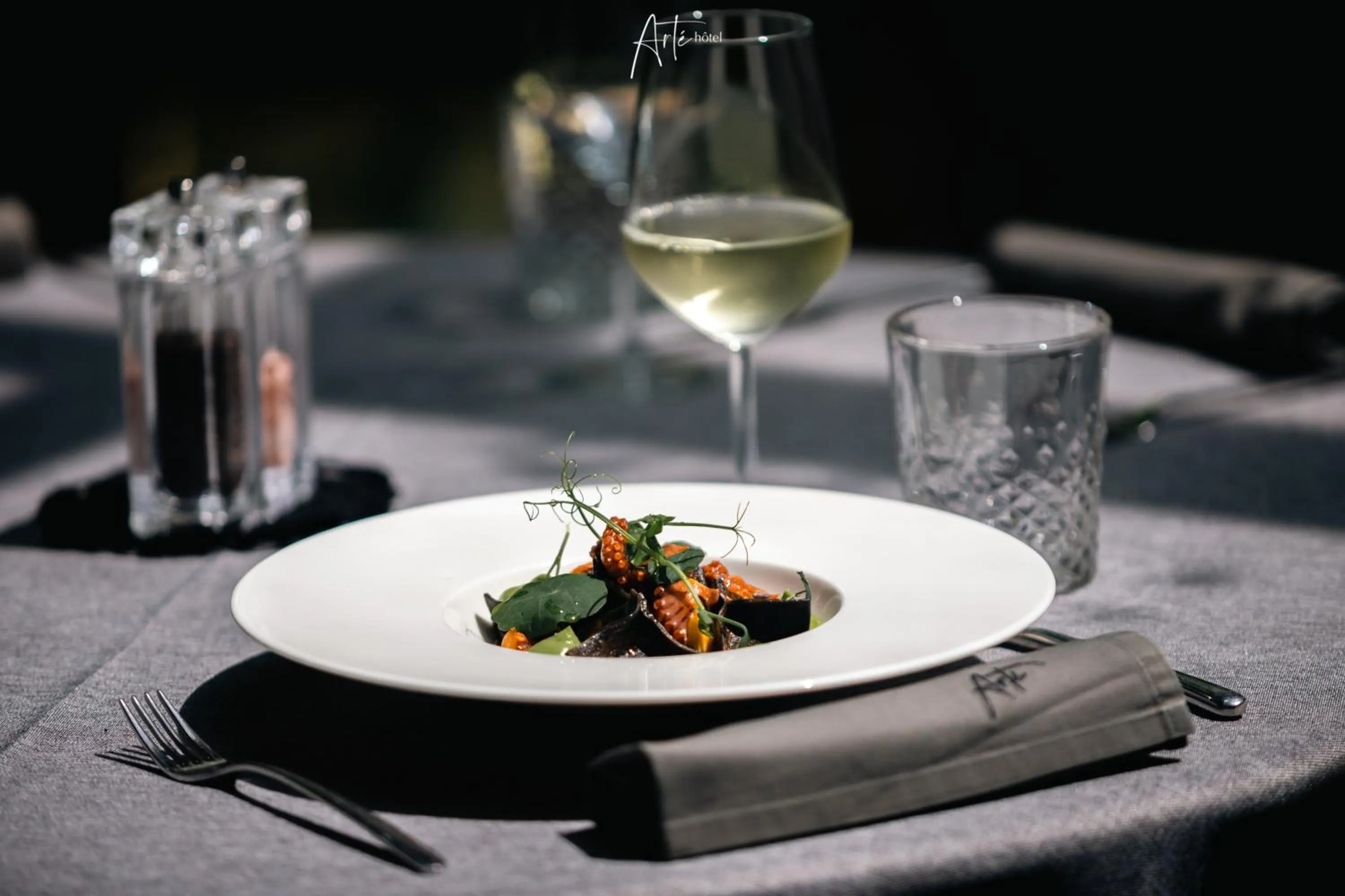 Restaurant/places to eat in Arté Boutique Hotel