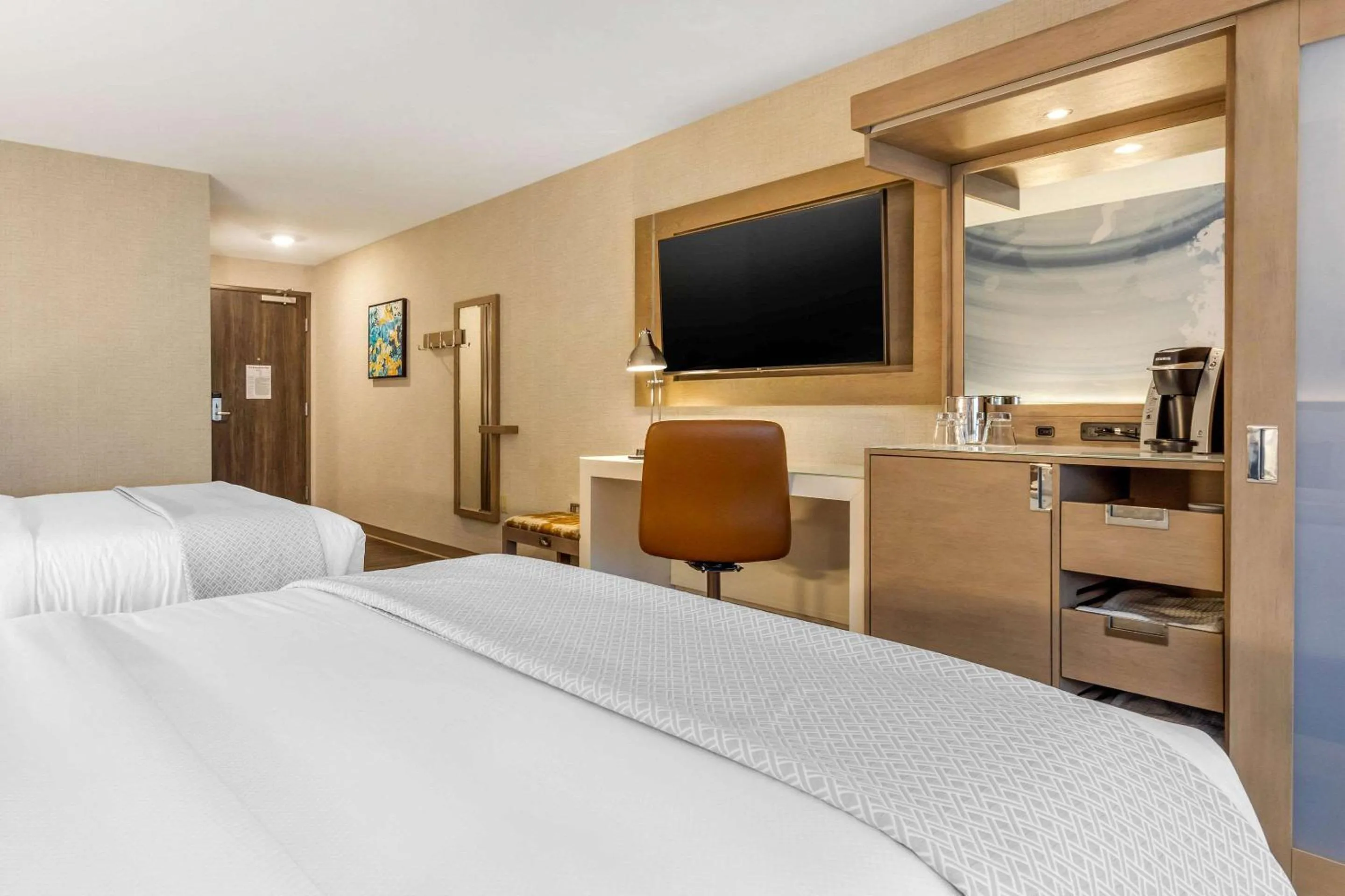 Bedroom, Bed in Cambria Hotel Milwaukee Downtown