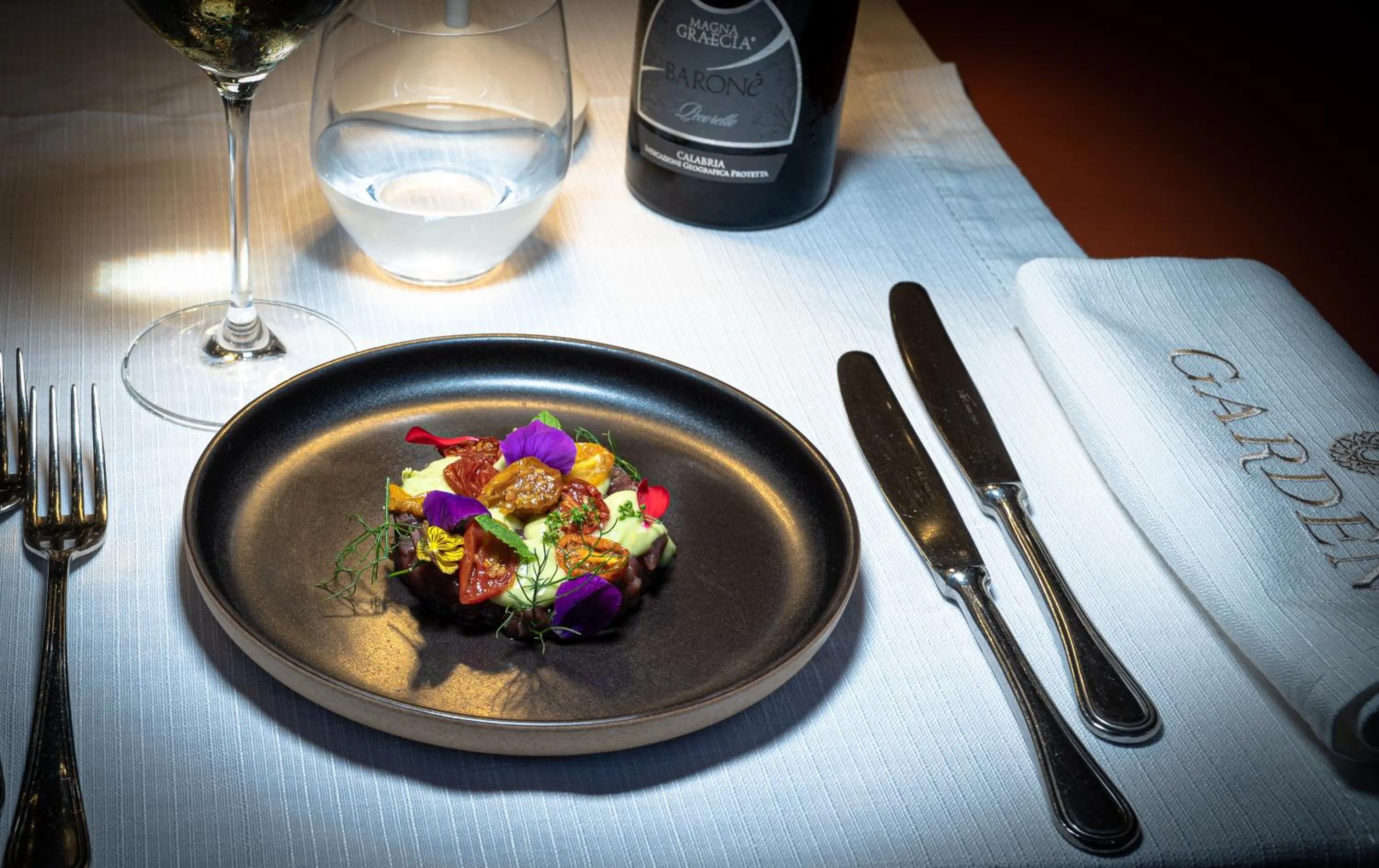 Food and drinks in Hotel Garden