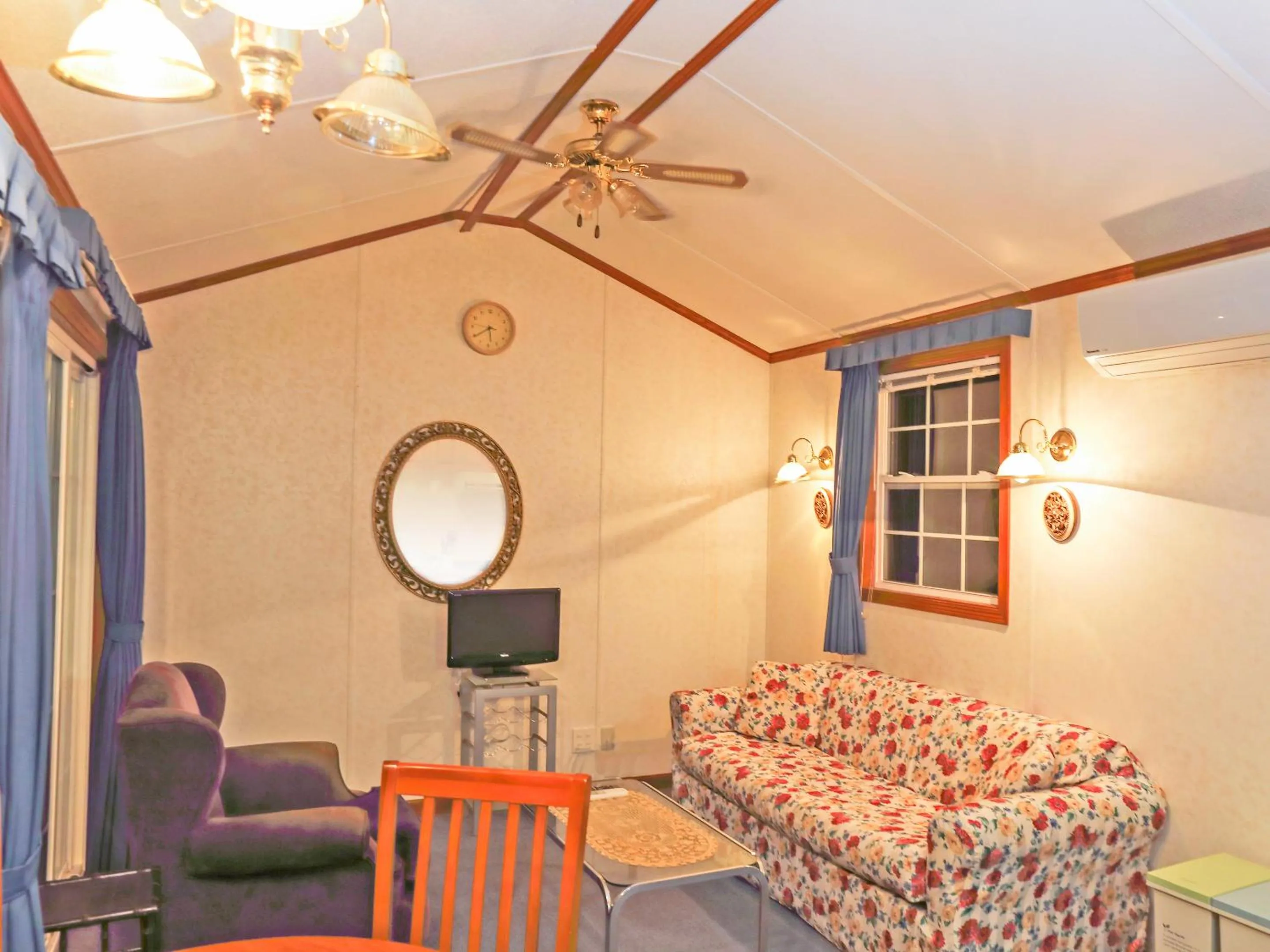 Living room in コテージスターハウス今帰仁