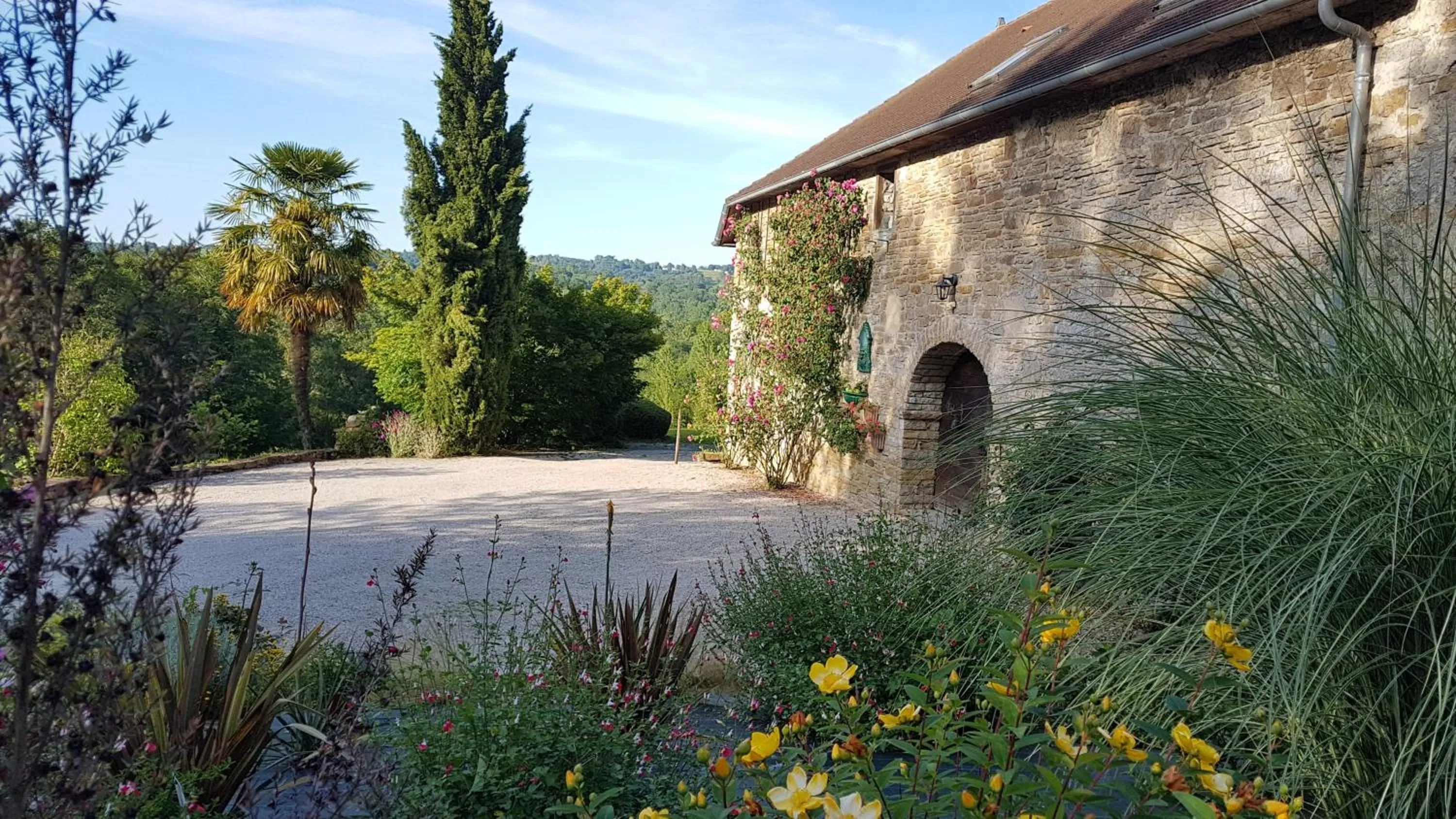 Property building in Chambres d'Hôtes Secret Pyrenées