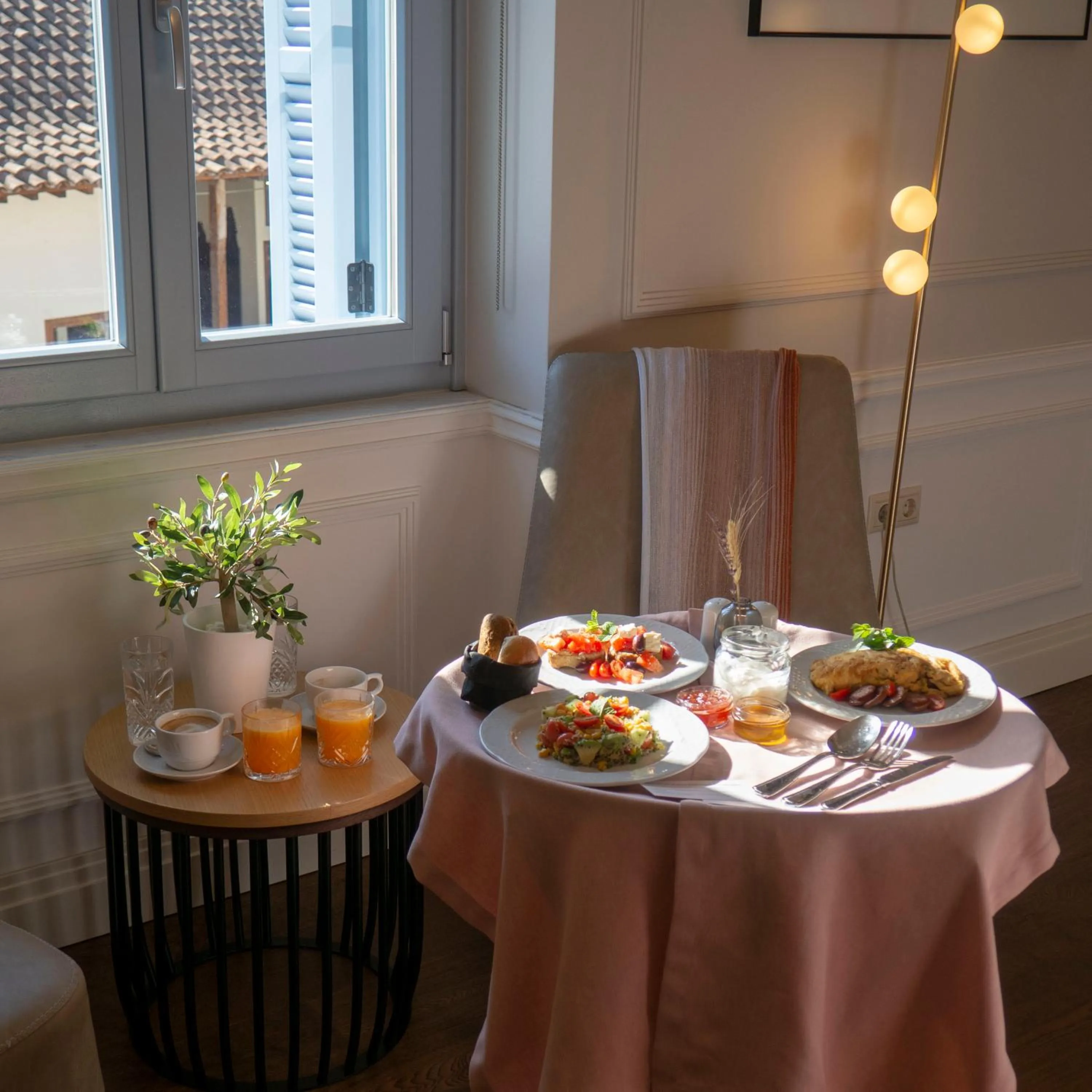 Breakfast in A77 Suites, Small Luxury Hotels of the World