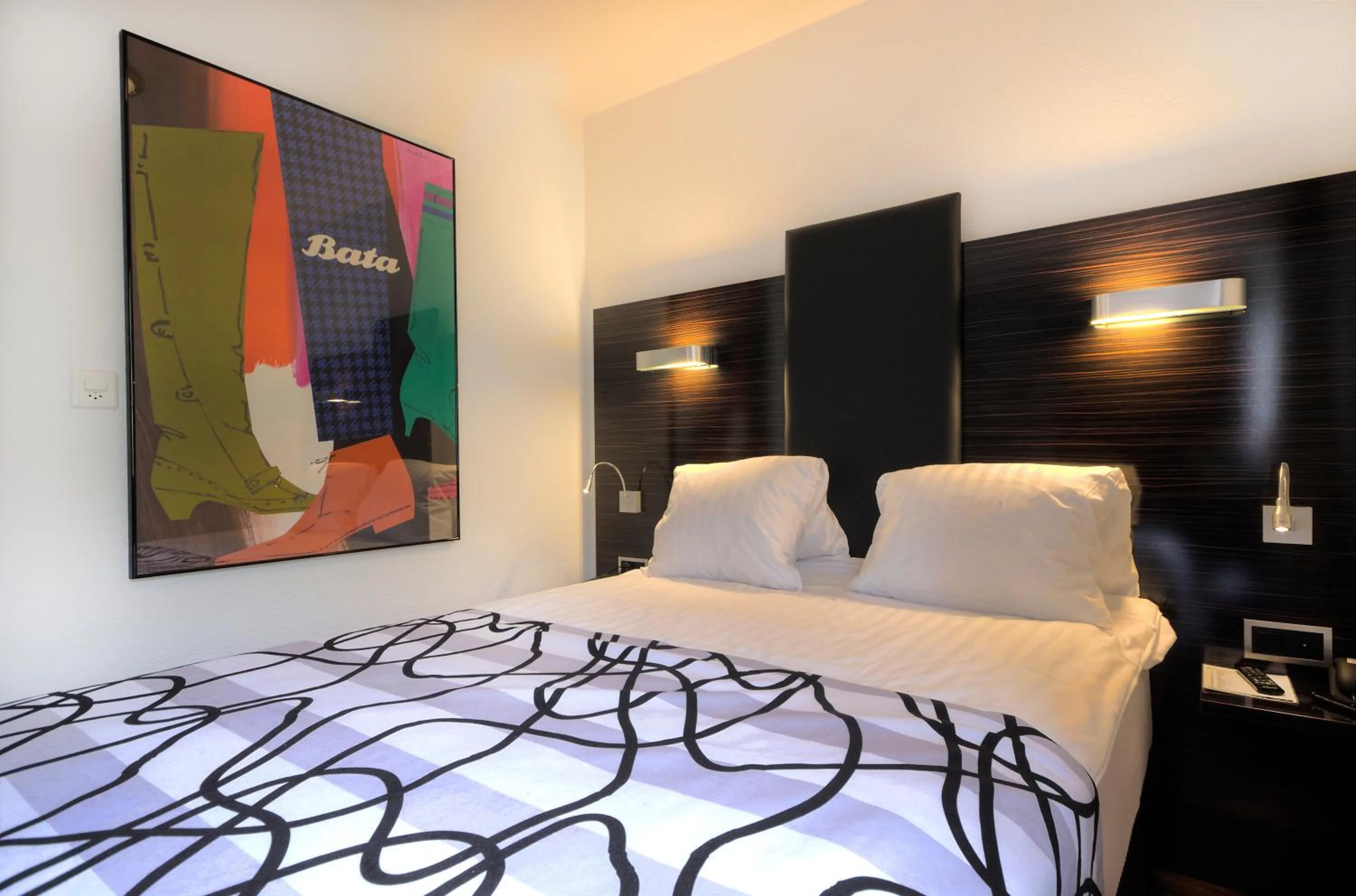 Bed in Hotel Brienzersee