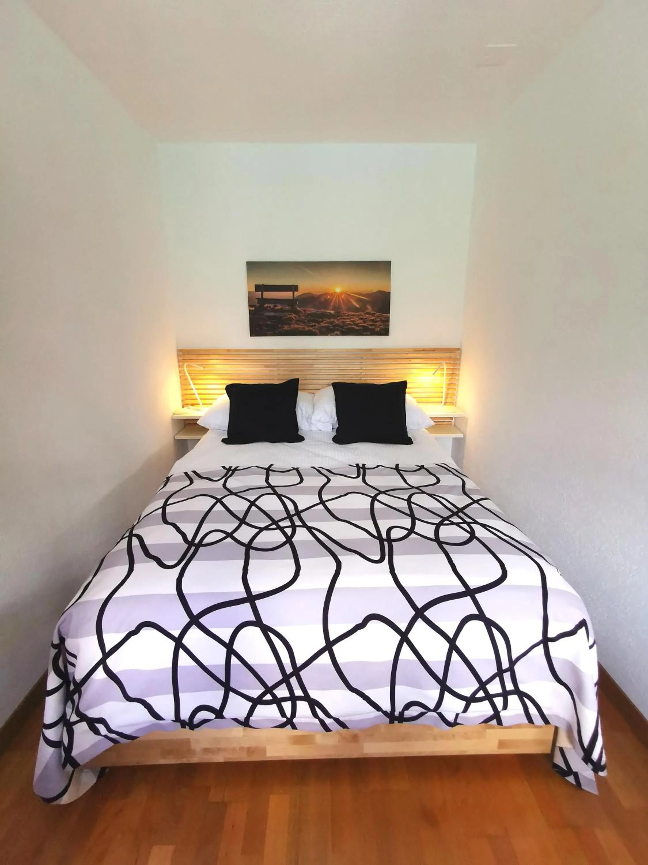 Bed in Hotel Brienzersee