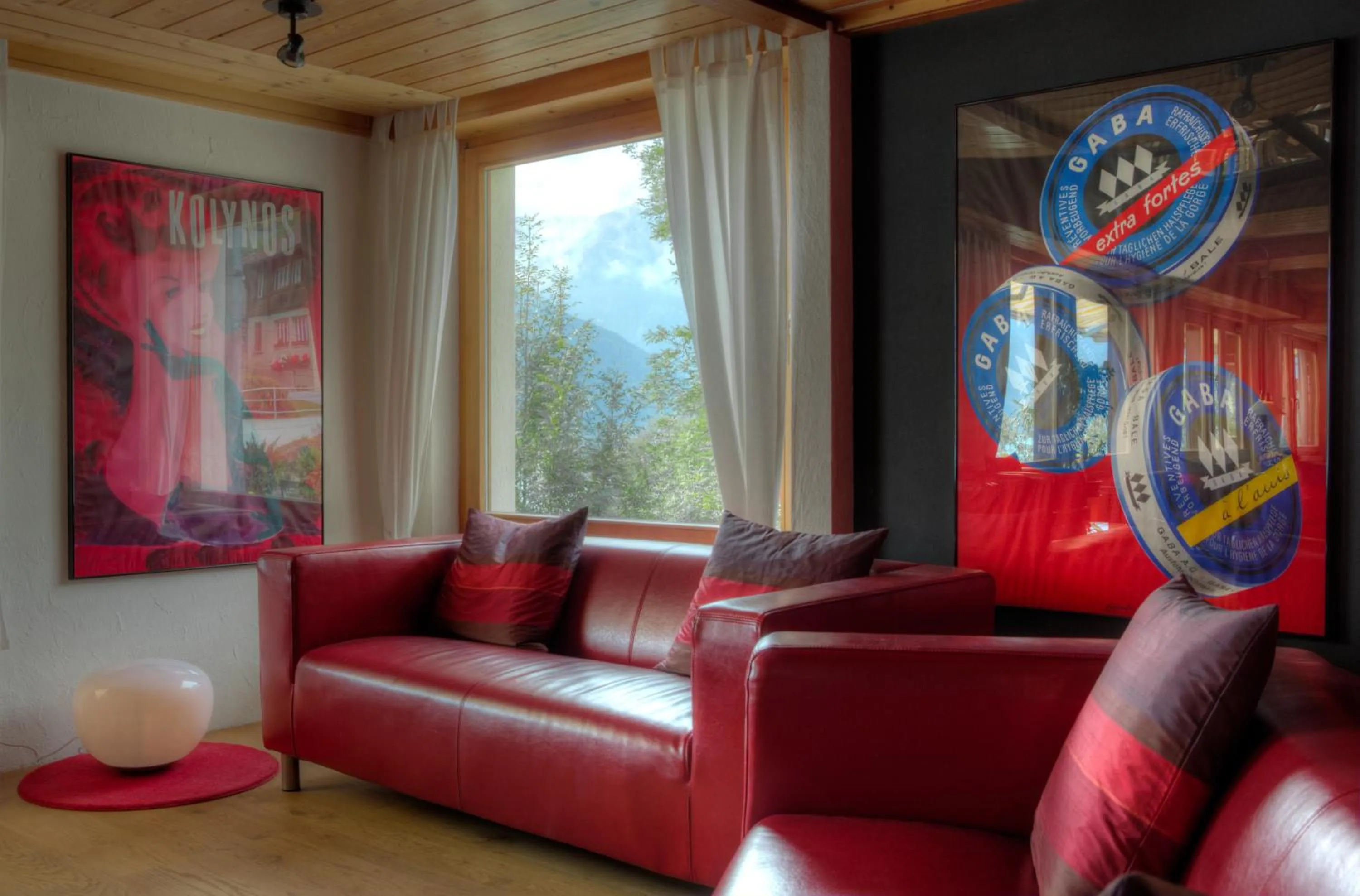 Lounge or bar in Hotel Brienzersee