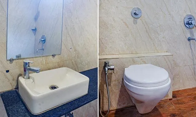 Shower in The JK Hotel Nr Railway Station