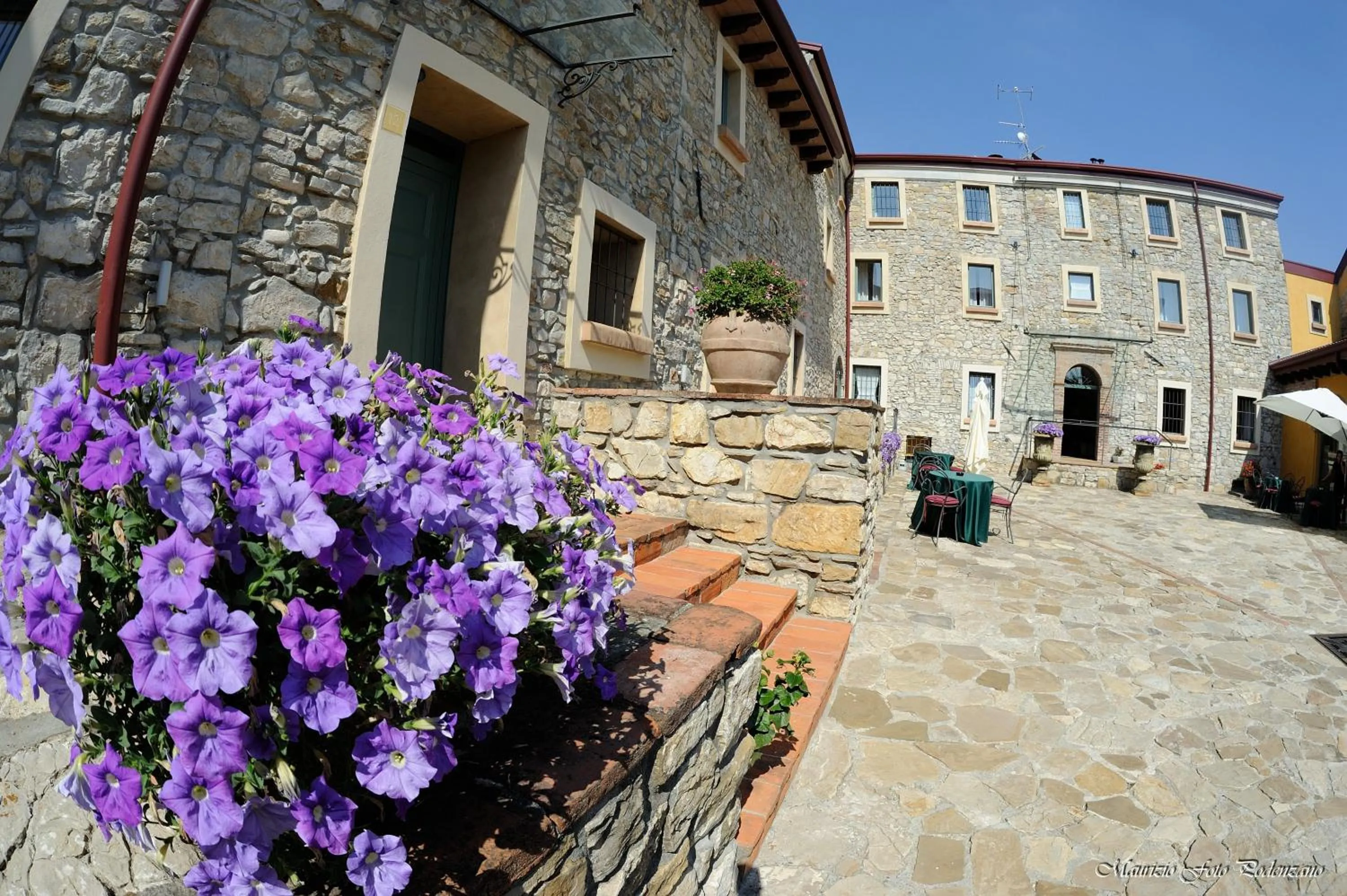 Property building in Relais La Colombara Spa & Wellness