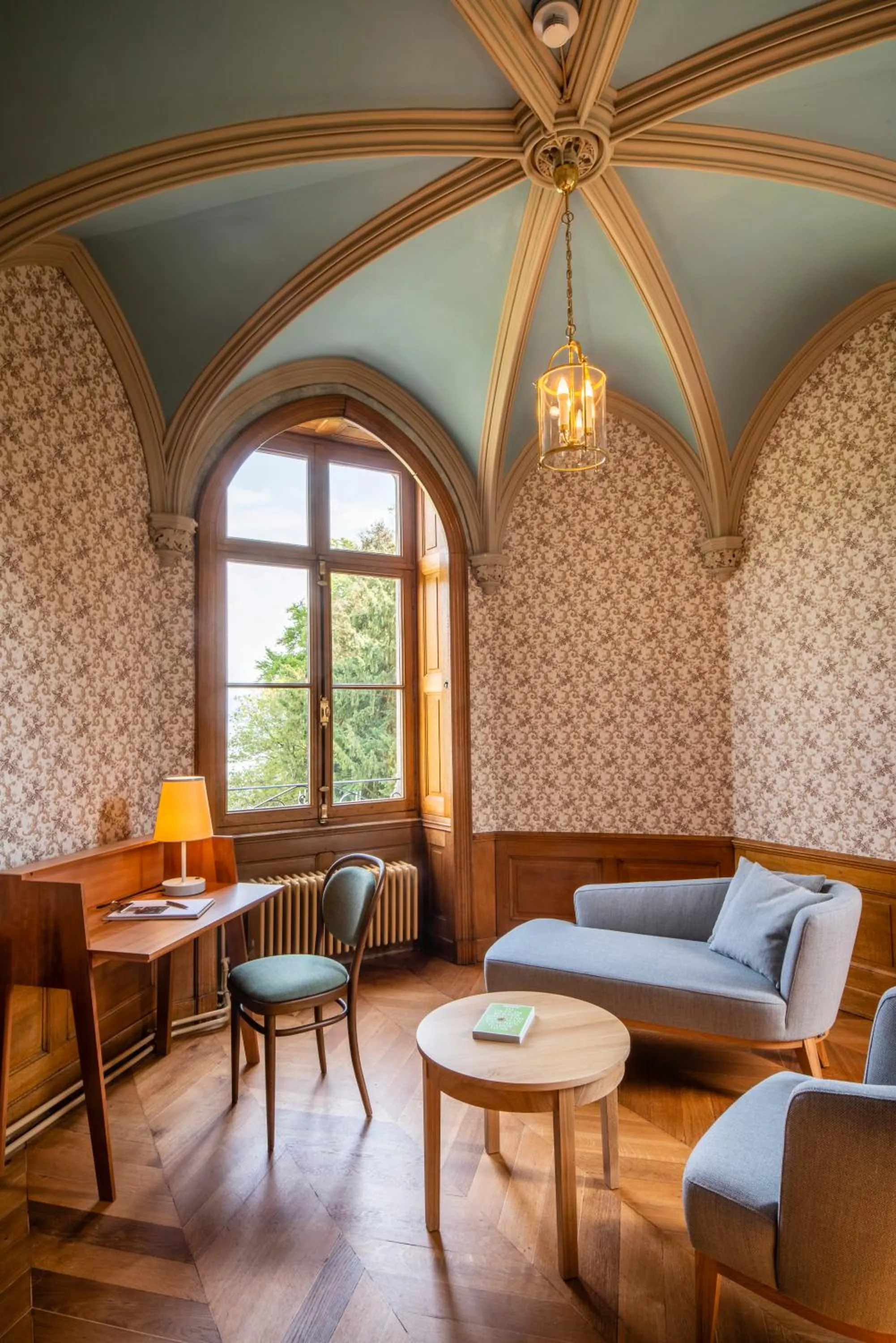 Living room in Schloss Schadau - Swiss Historic Hotel