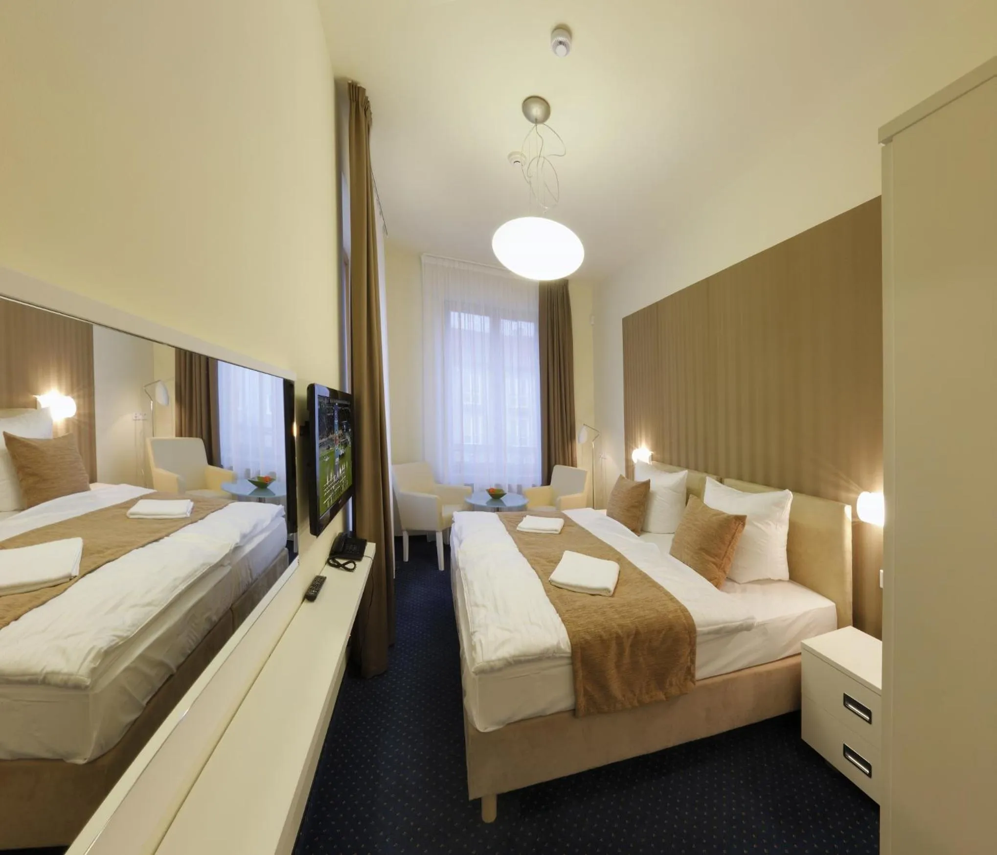 Bedroom, Bed in Esmarin wellness hotel