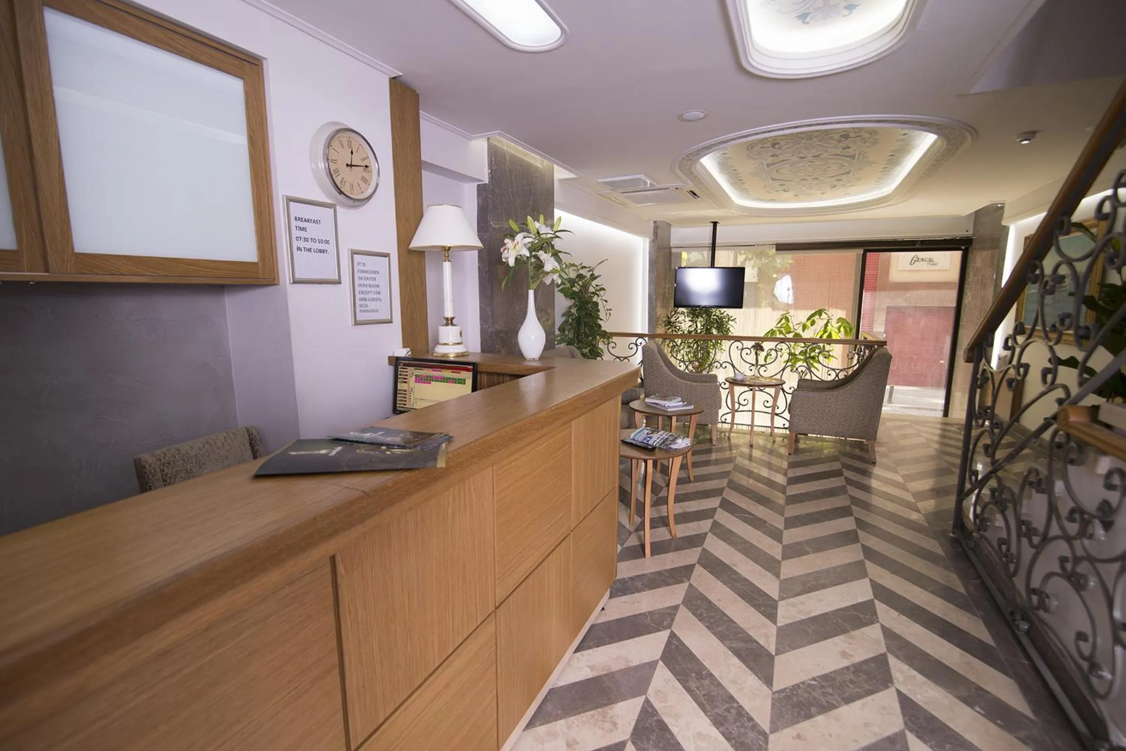 Facade/entrance in Cumbali Suite Hotel