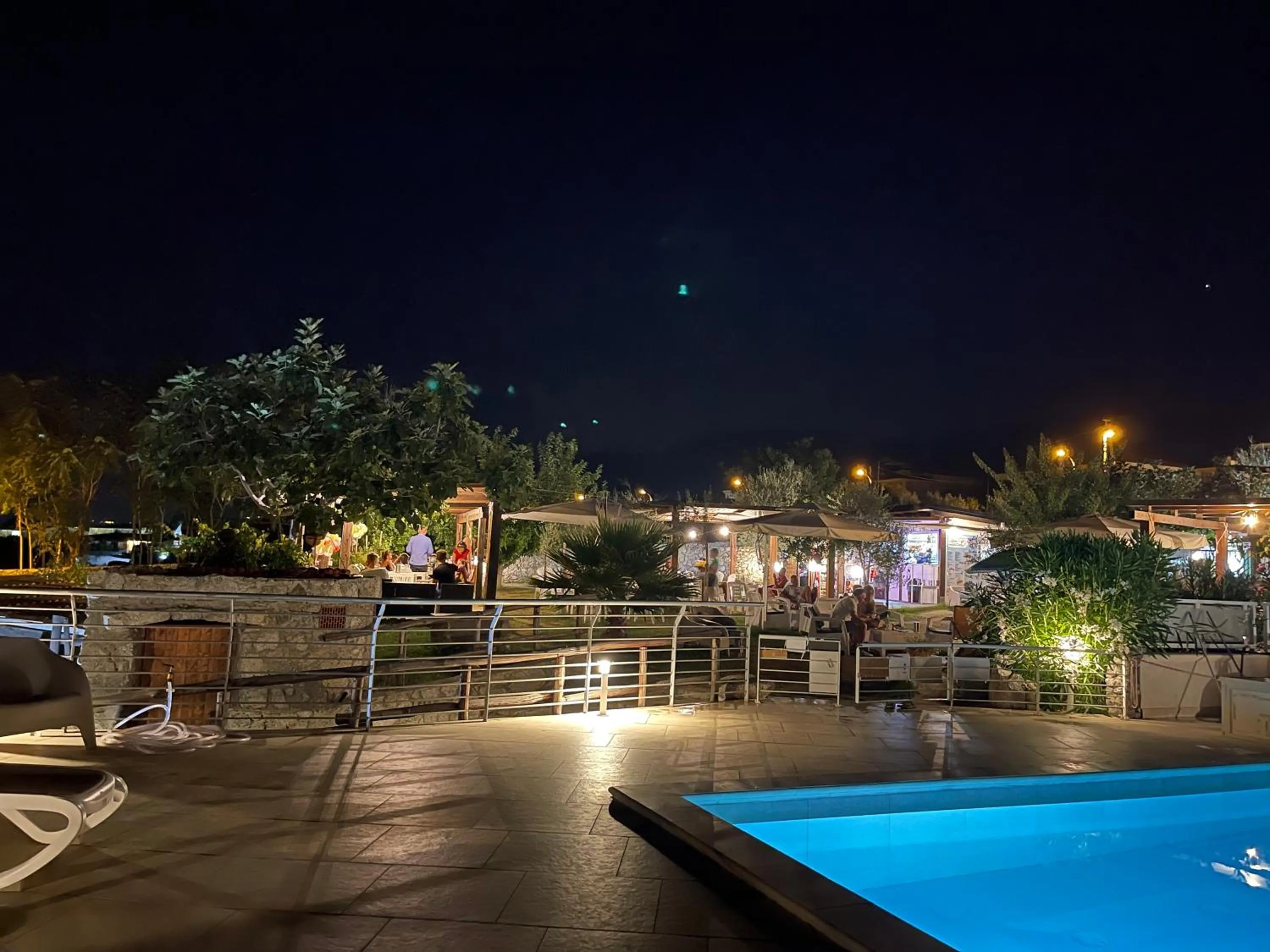 Swimming pool in Appartamenti Pousada Michelino