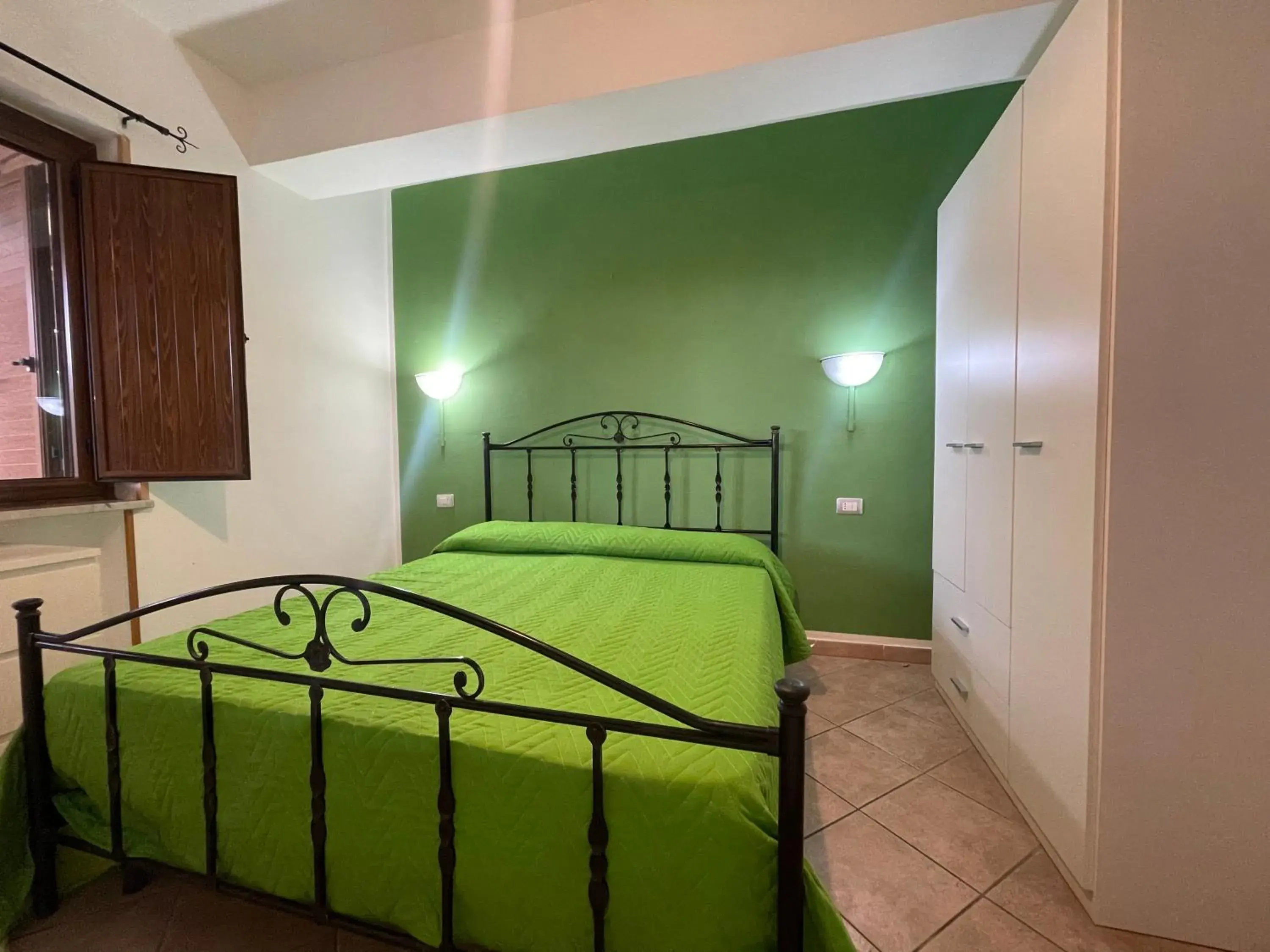 One-Bedroom Apartment (2 Adults) in Appartamenti Pousada Michelino One-Bedroom Apartment (2 Adults) in Appartamenti Pousada Michelino