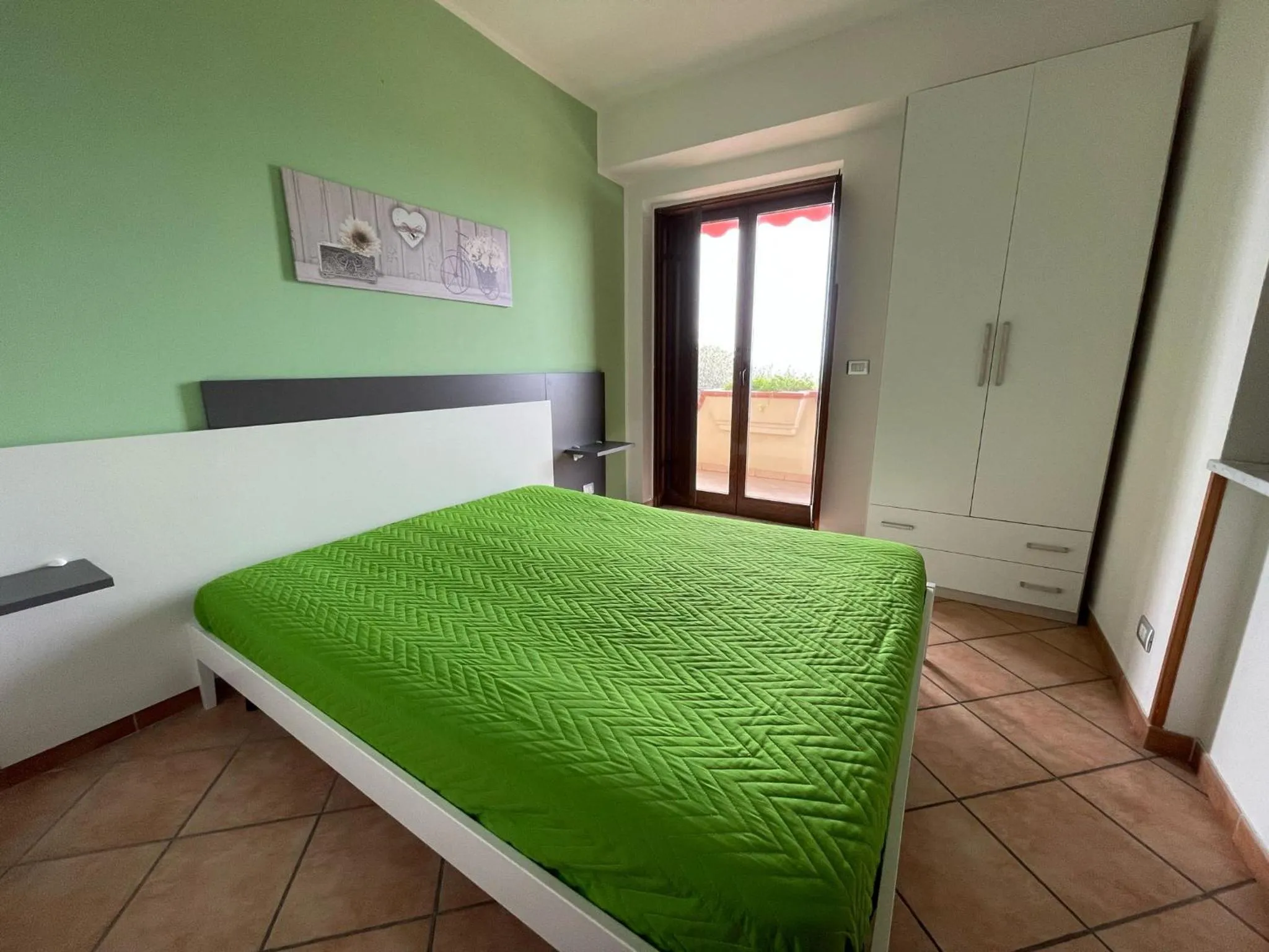 Bedroom, Bed in Appartamenti Pousada Michelino