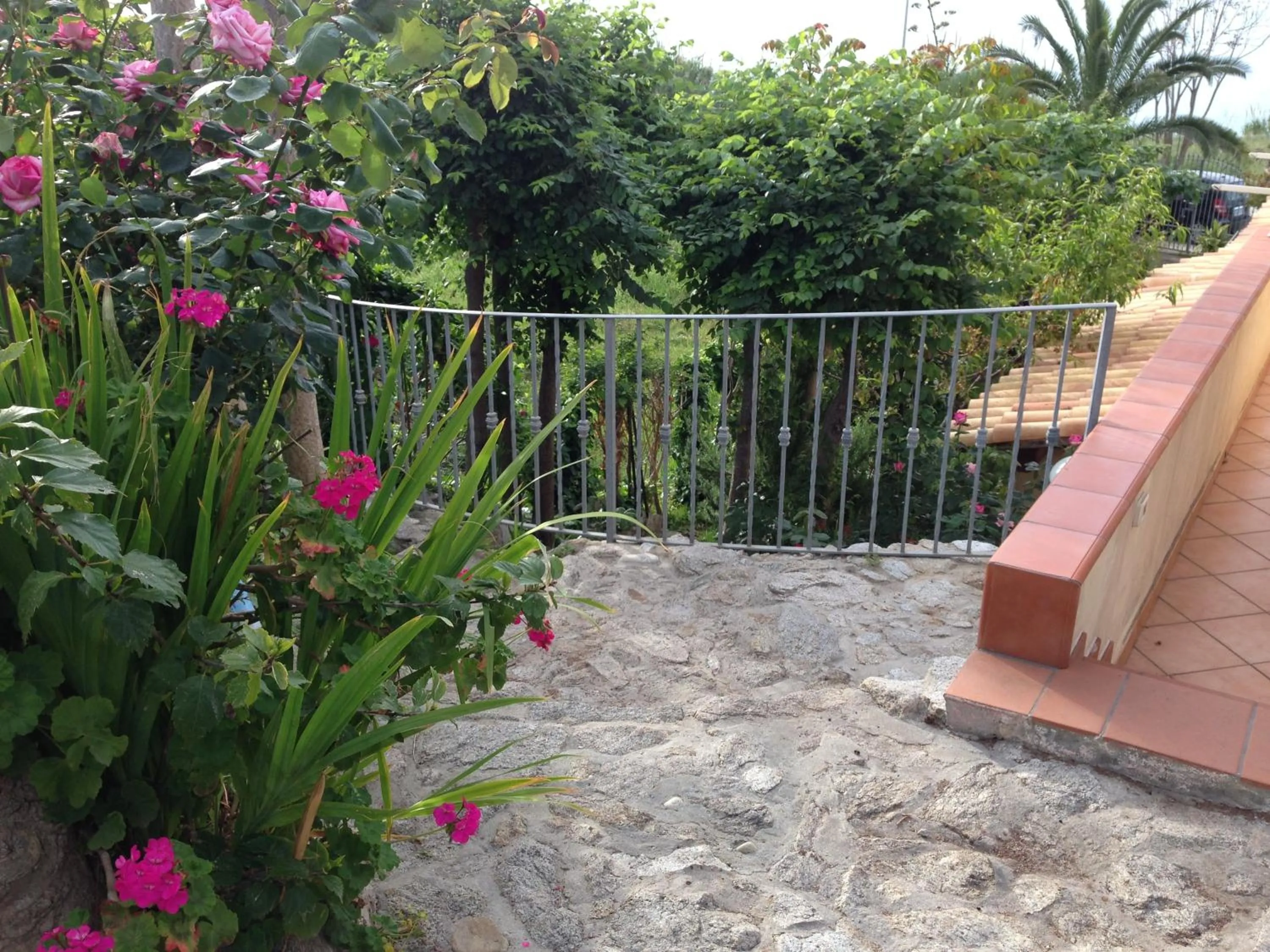 Garden in Appartamenti Pousada Michelino