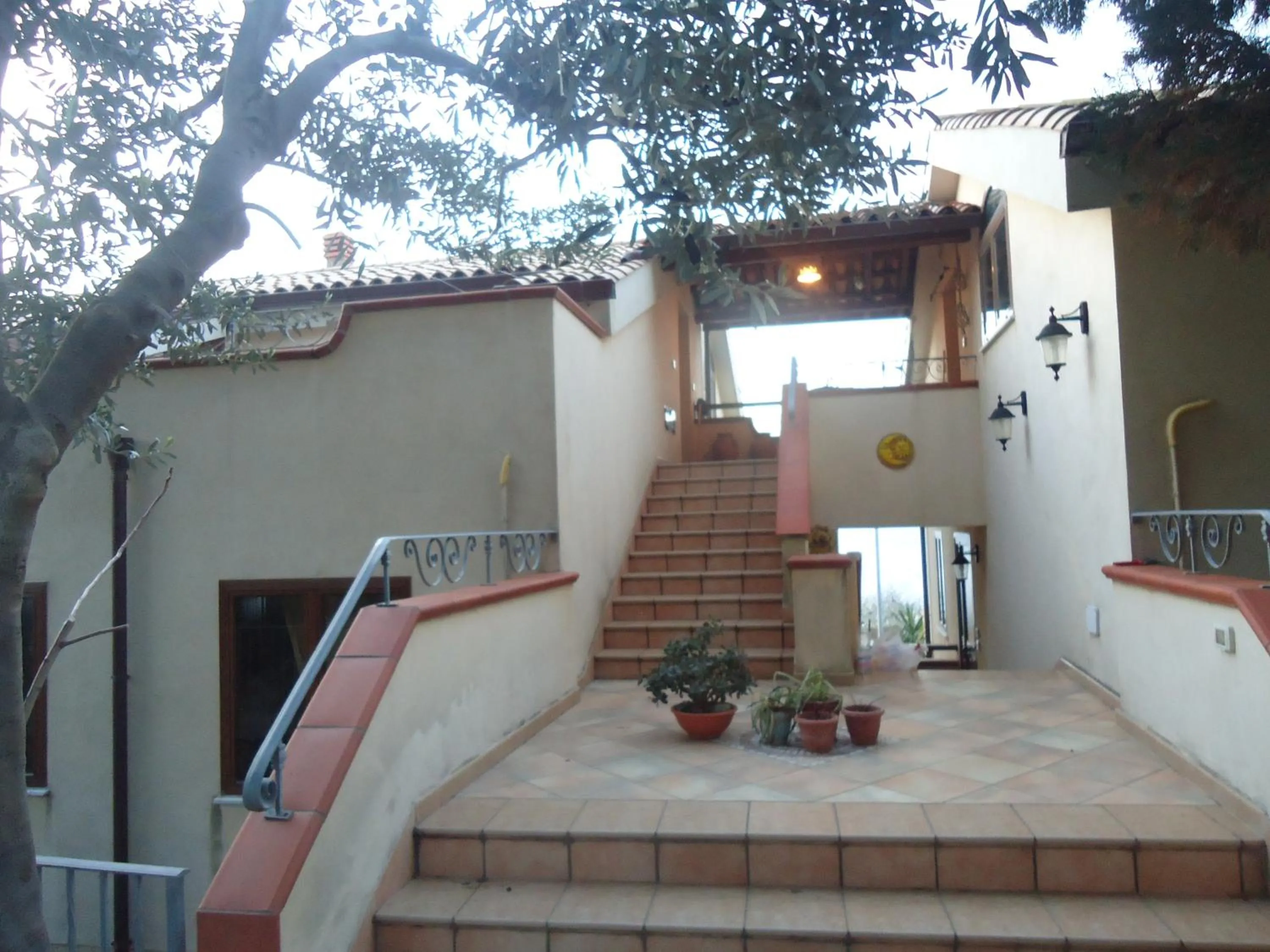 Facade/entrance in Appartamenti Pousada Michelino