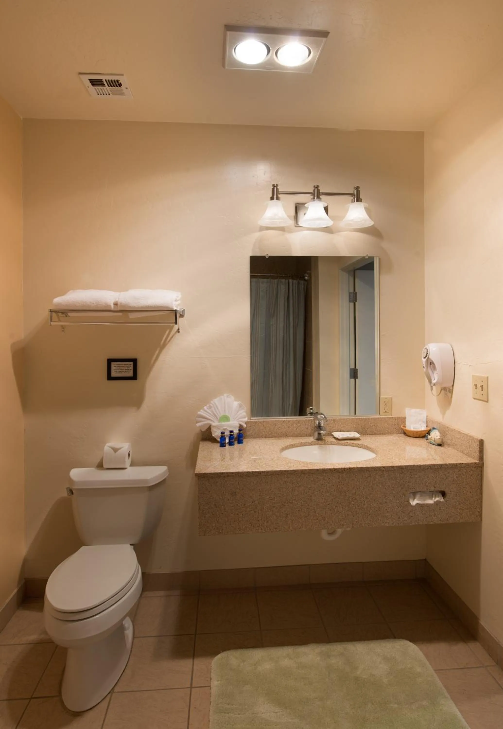 Bathroom in Beach House Inn & Suites