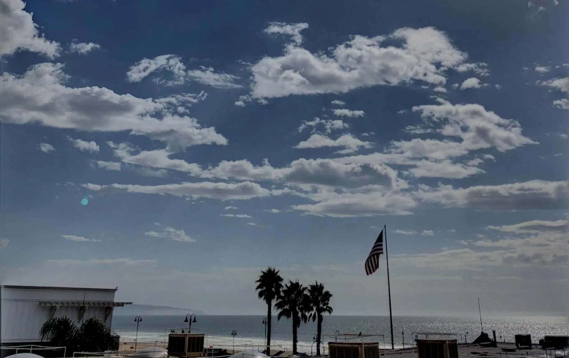 Sea view in Beach House Inn & Suites