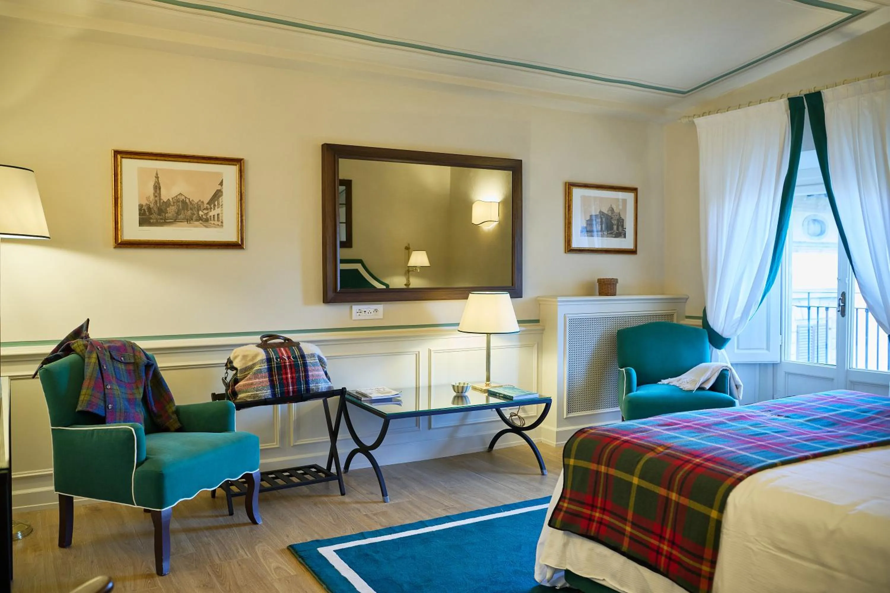 Photo of the whole room, Bed in Palazzo Niccolini al Duomo Residenza D'Epoca