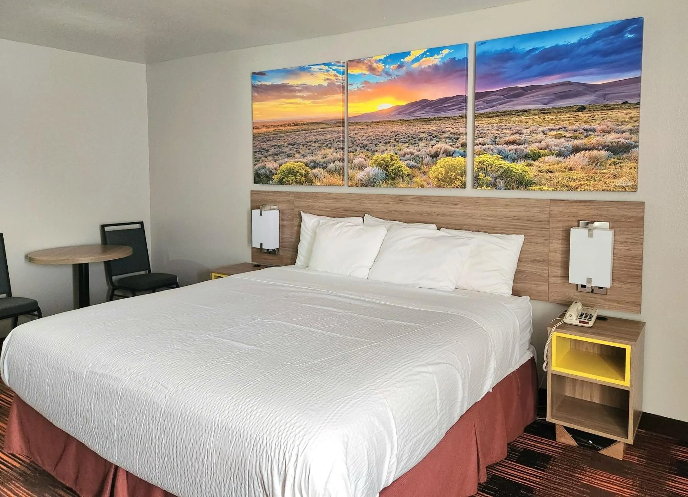 Bedroom, Bed in Days Inn by Wyndham Lumberton