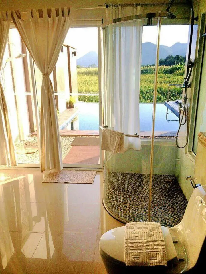 Bathroom in The Vista Pool Villa