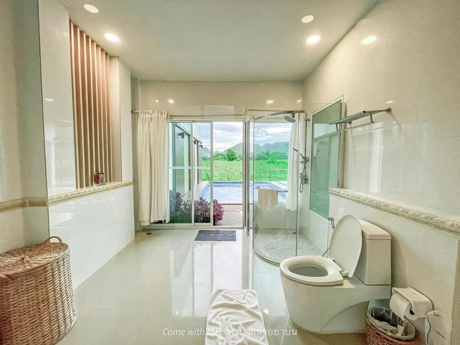 Bathroom in The Vista Pool Villa