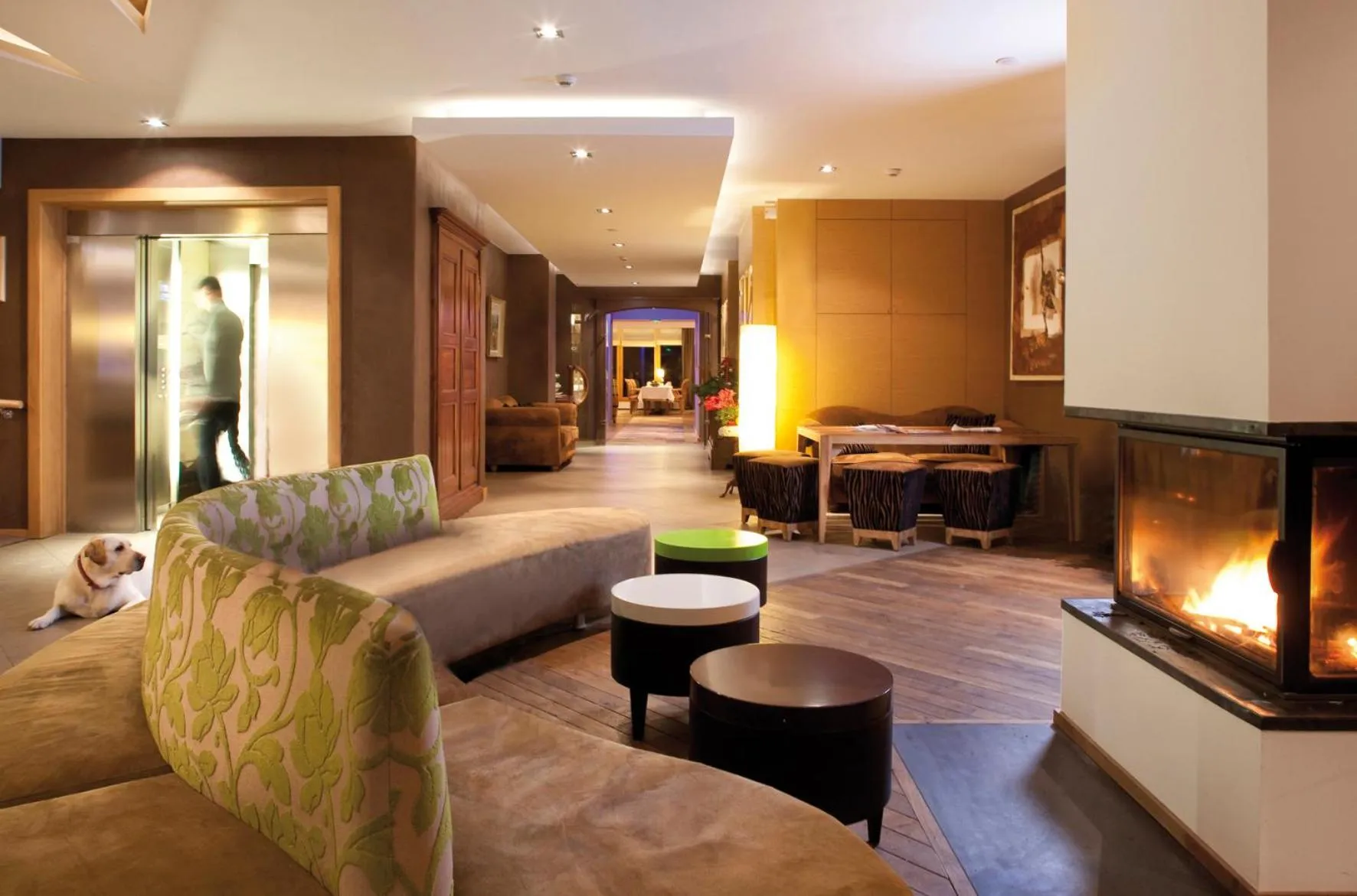 Lobby or reception in Spa Hôtel Restaurant Au Lion d'Or