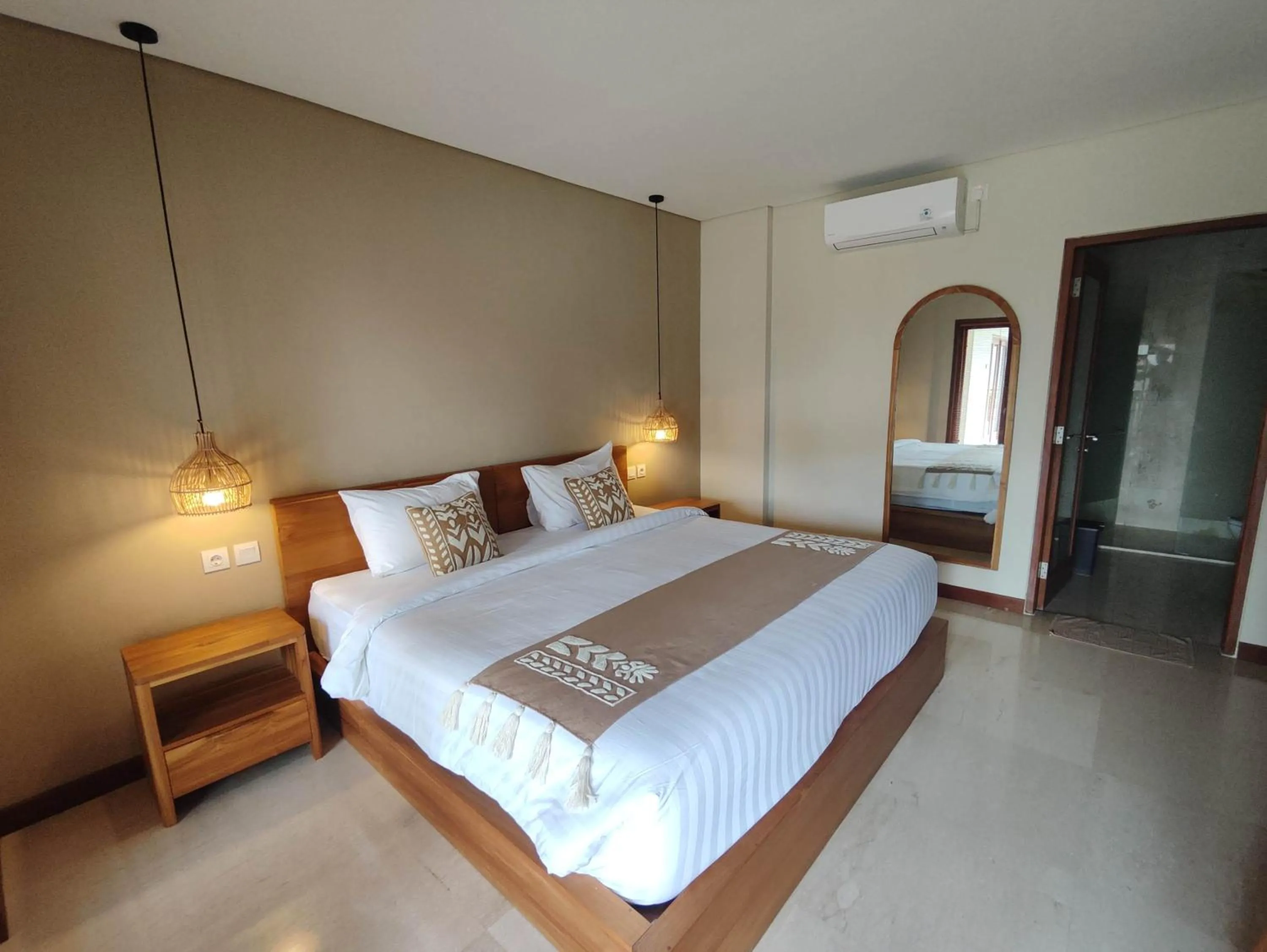 Bedroom, Bed in Villa Lovecho