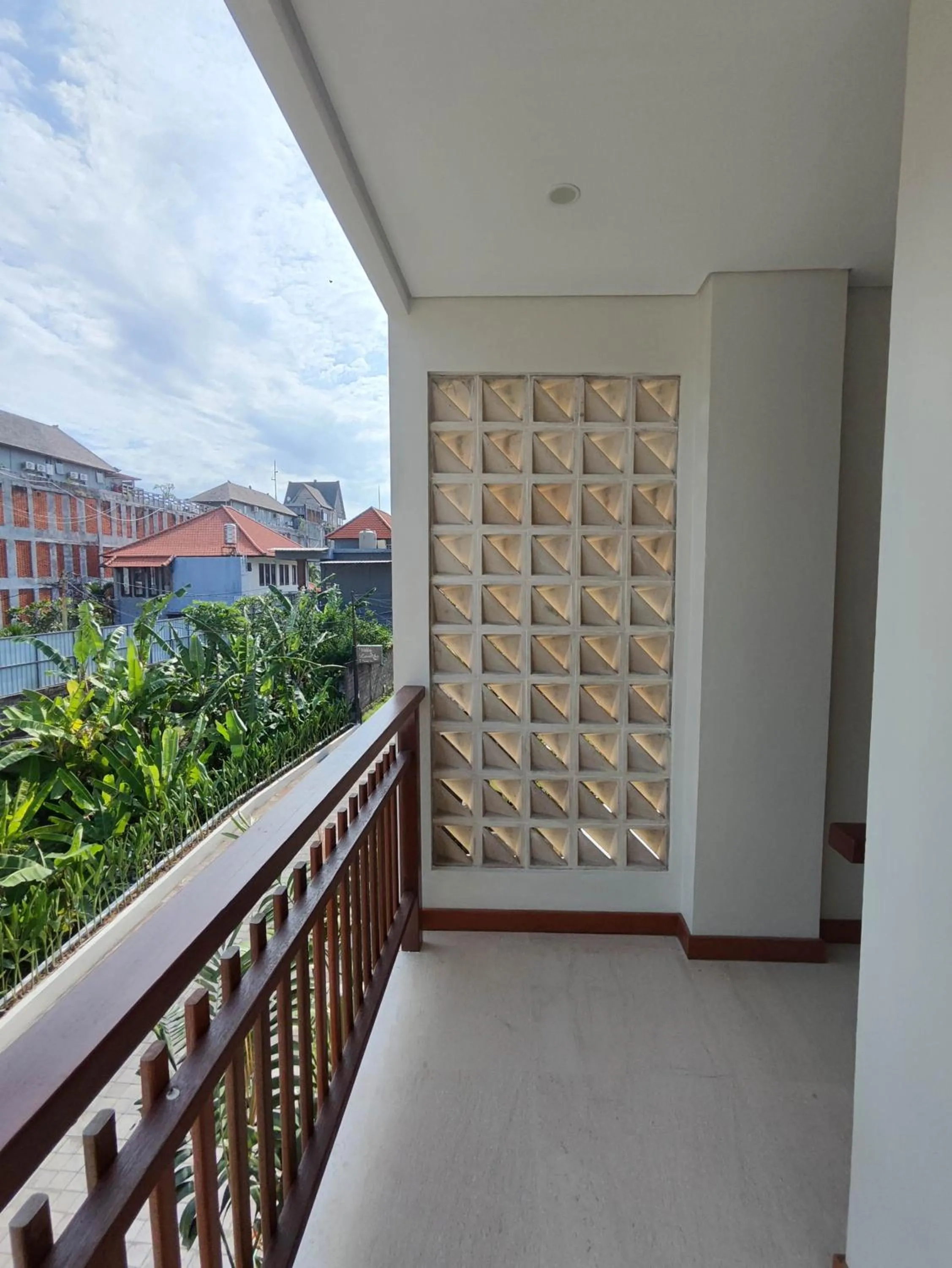 Property building in Villa Lovecho