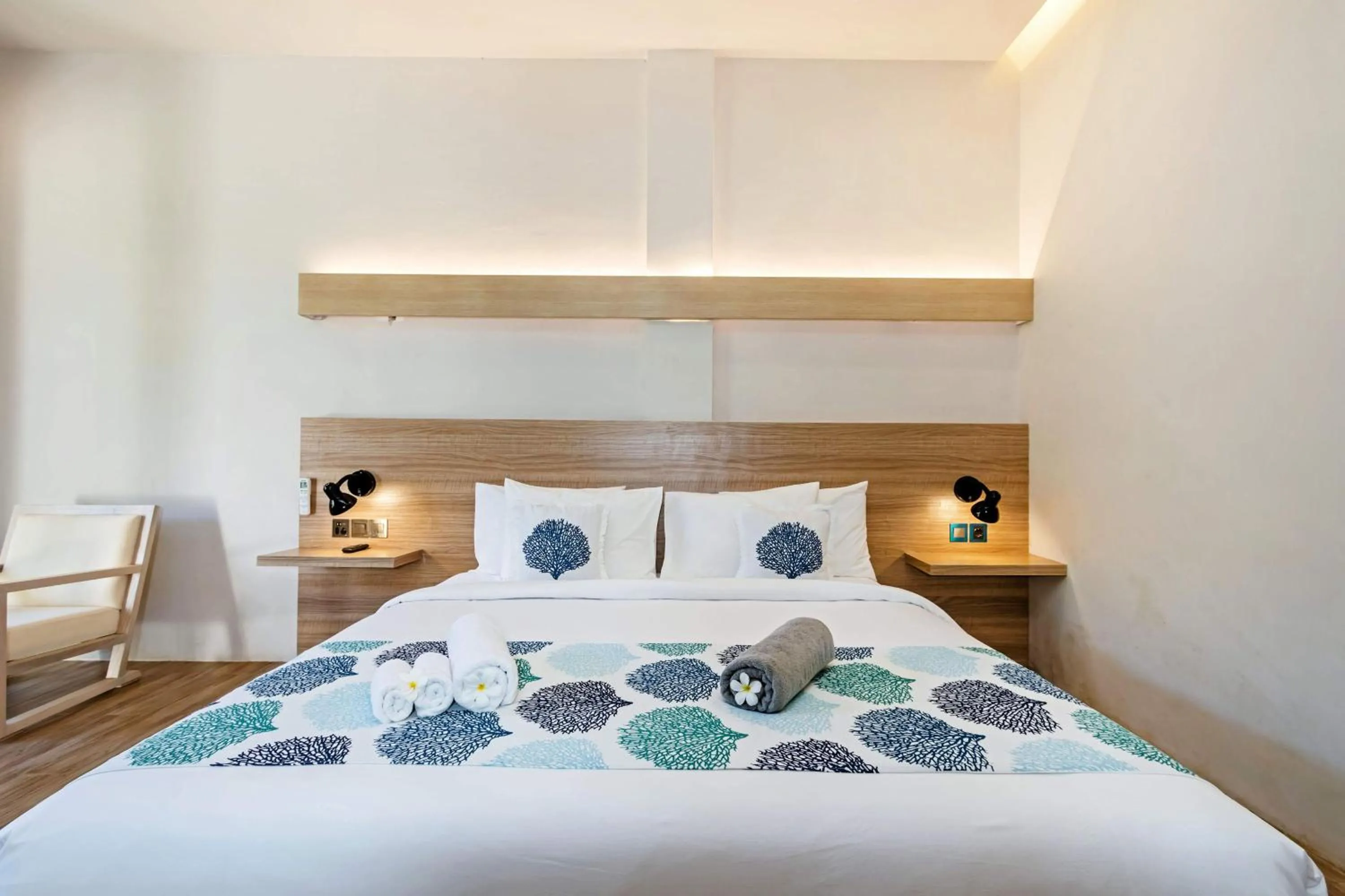 Bedroom, Bed in Kashantee Village