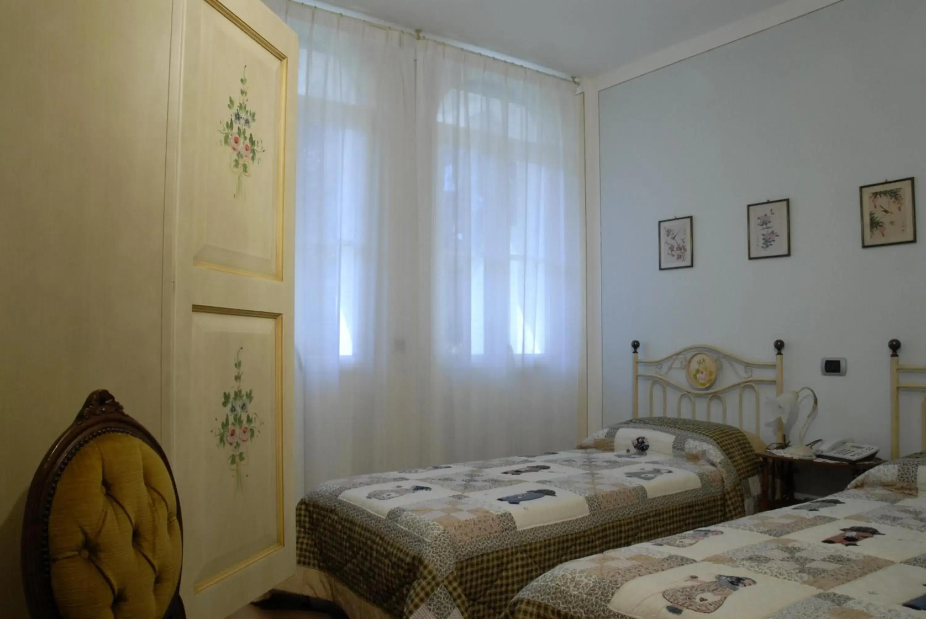 Twin Room - single occupancy in B&B Le Camelie Twin Room - single occupancy in B&B Le Camelie