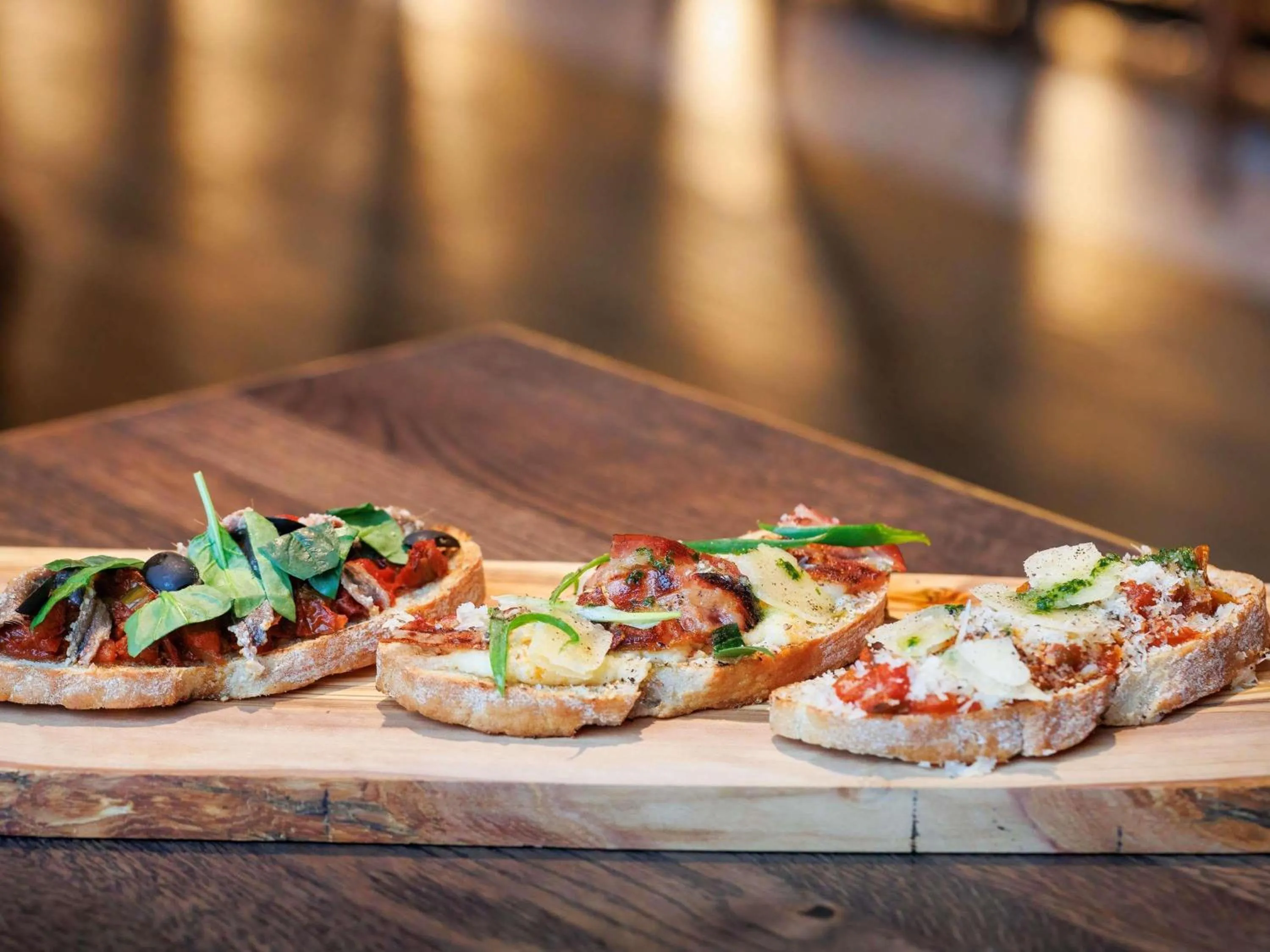 Restaurant/places to eat in Mövenpick Zagreb