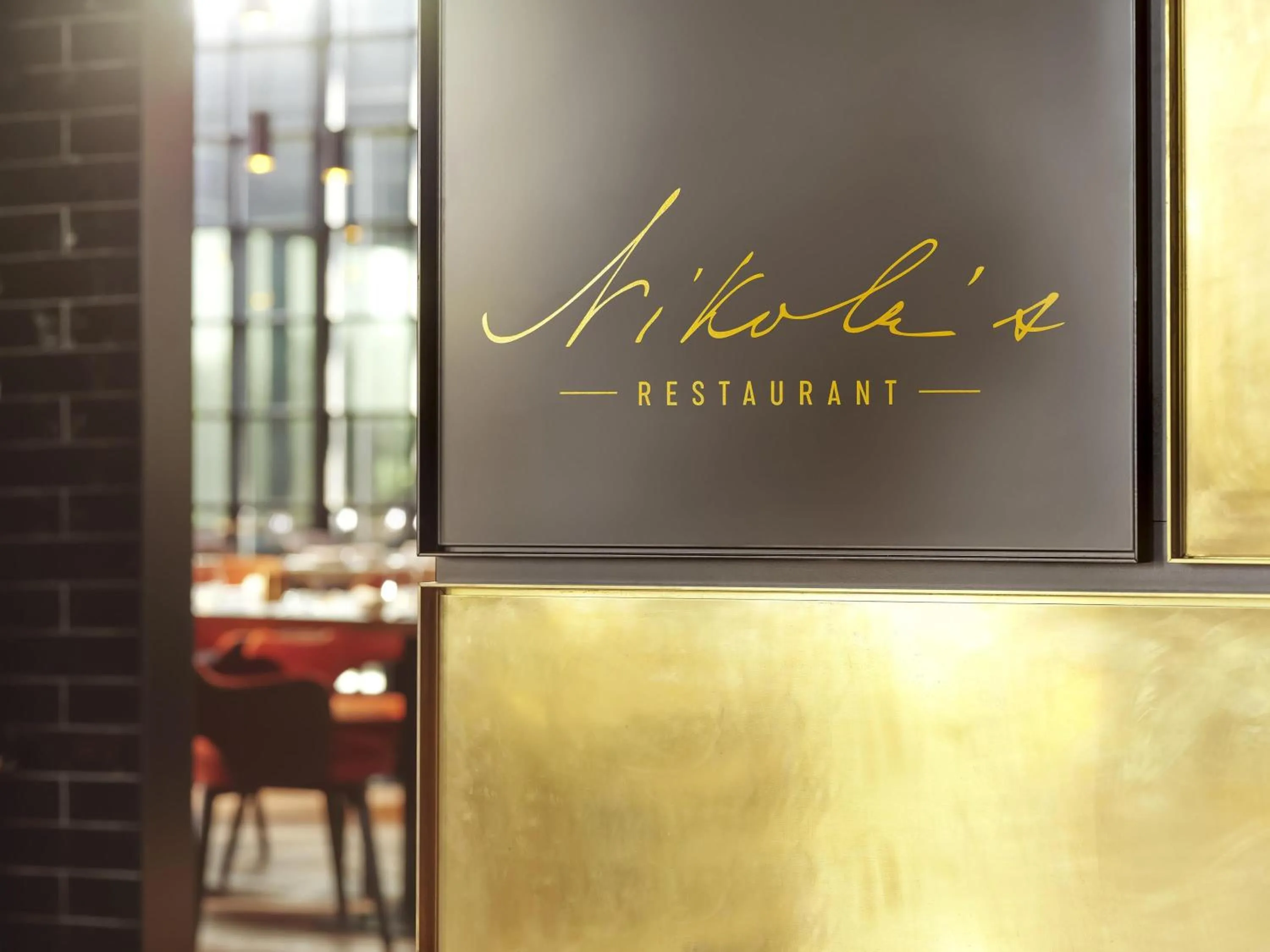 Restaurant/places to eat in Mövenpick Zagreb