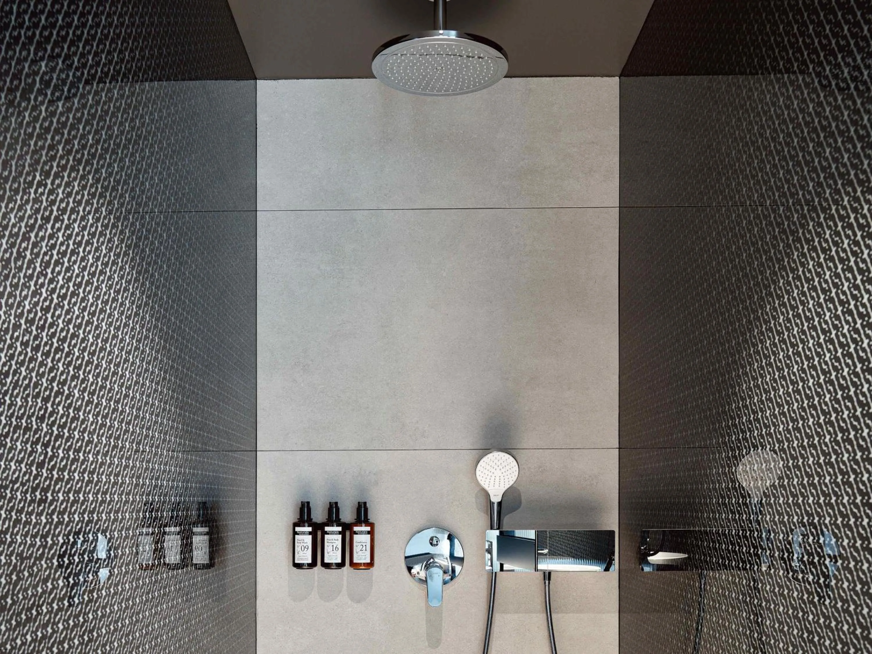 Bedroom in Mövenpick Zagreb