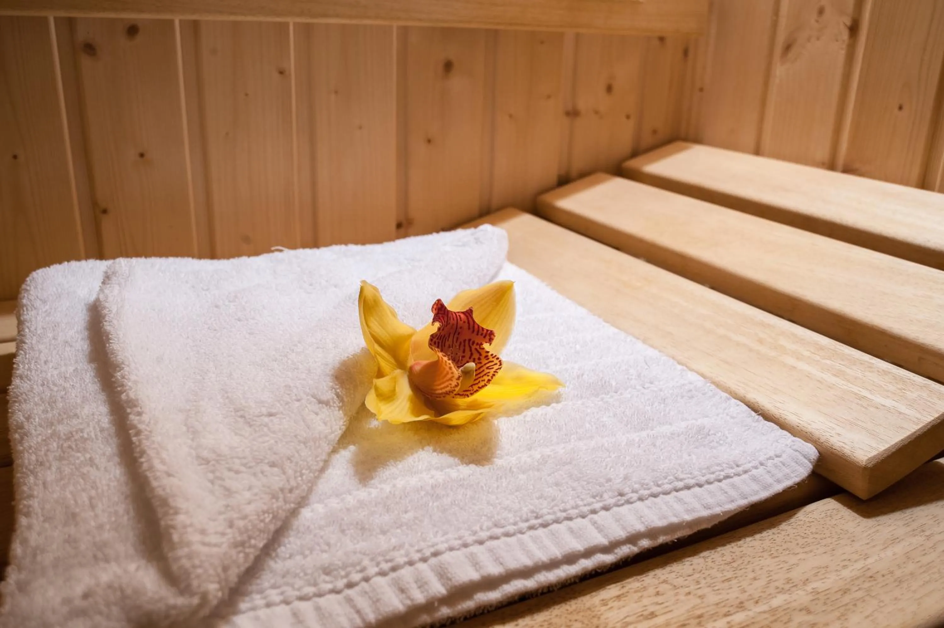 Bed in C Comfort Hotel & Wellness