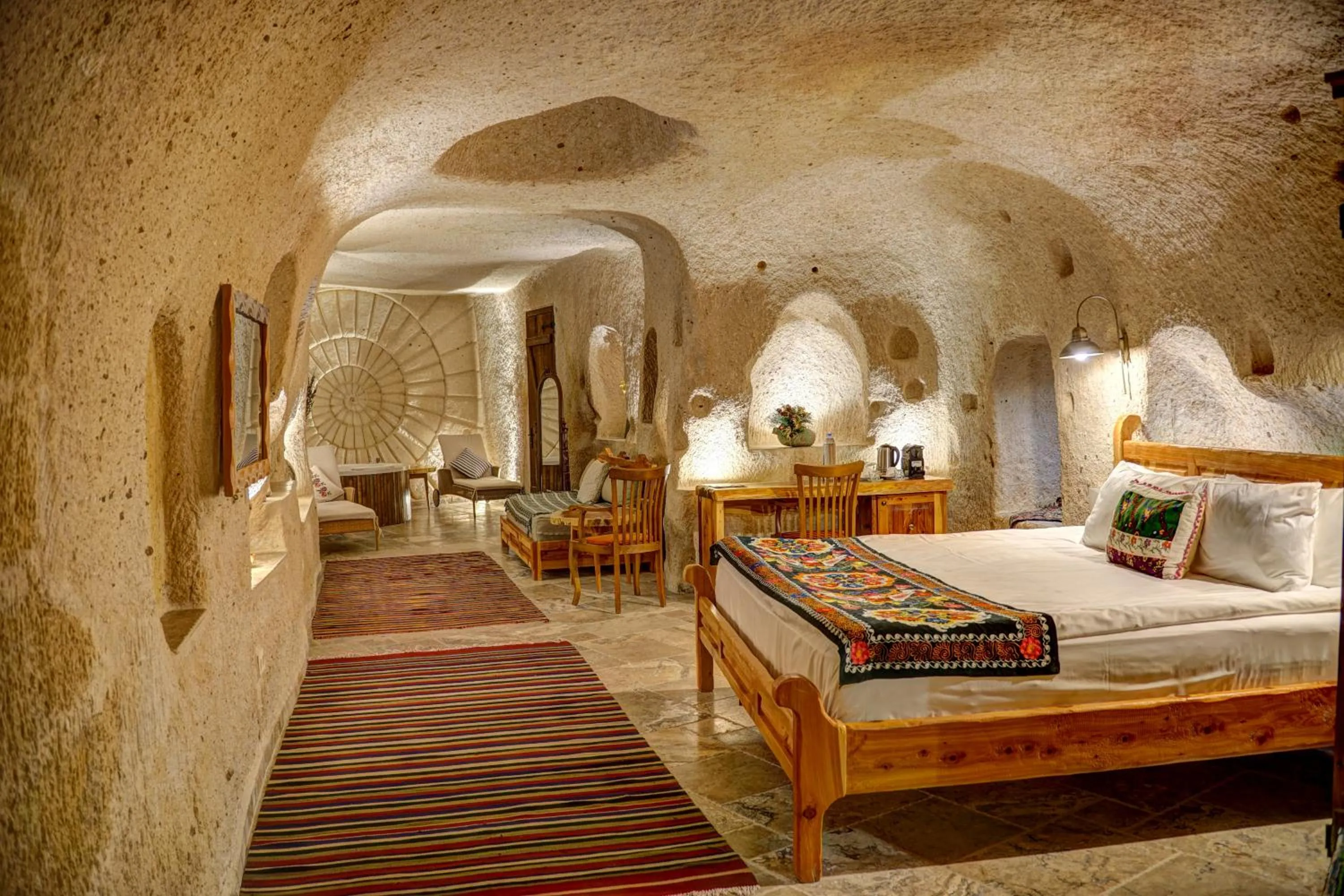 Bed in Petra Inn Cappadocia