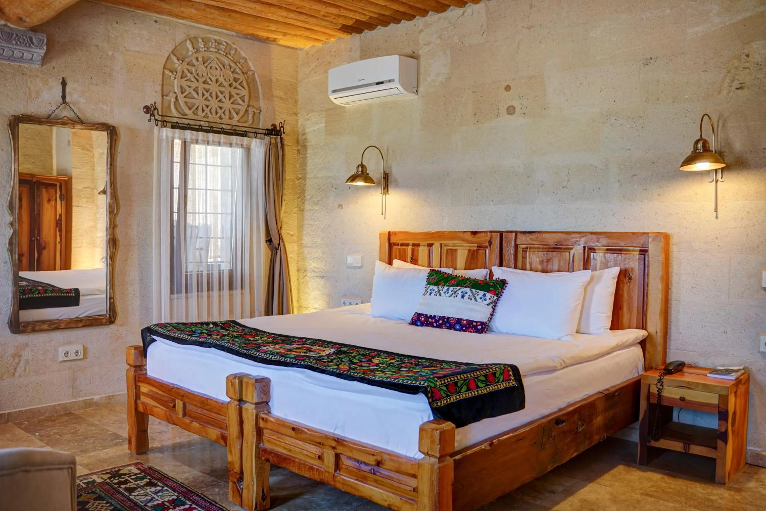 Bed in Petra Inn Cappadocia