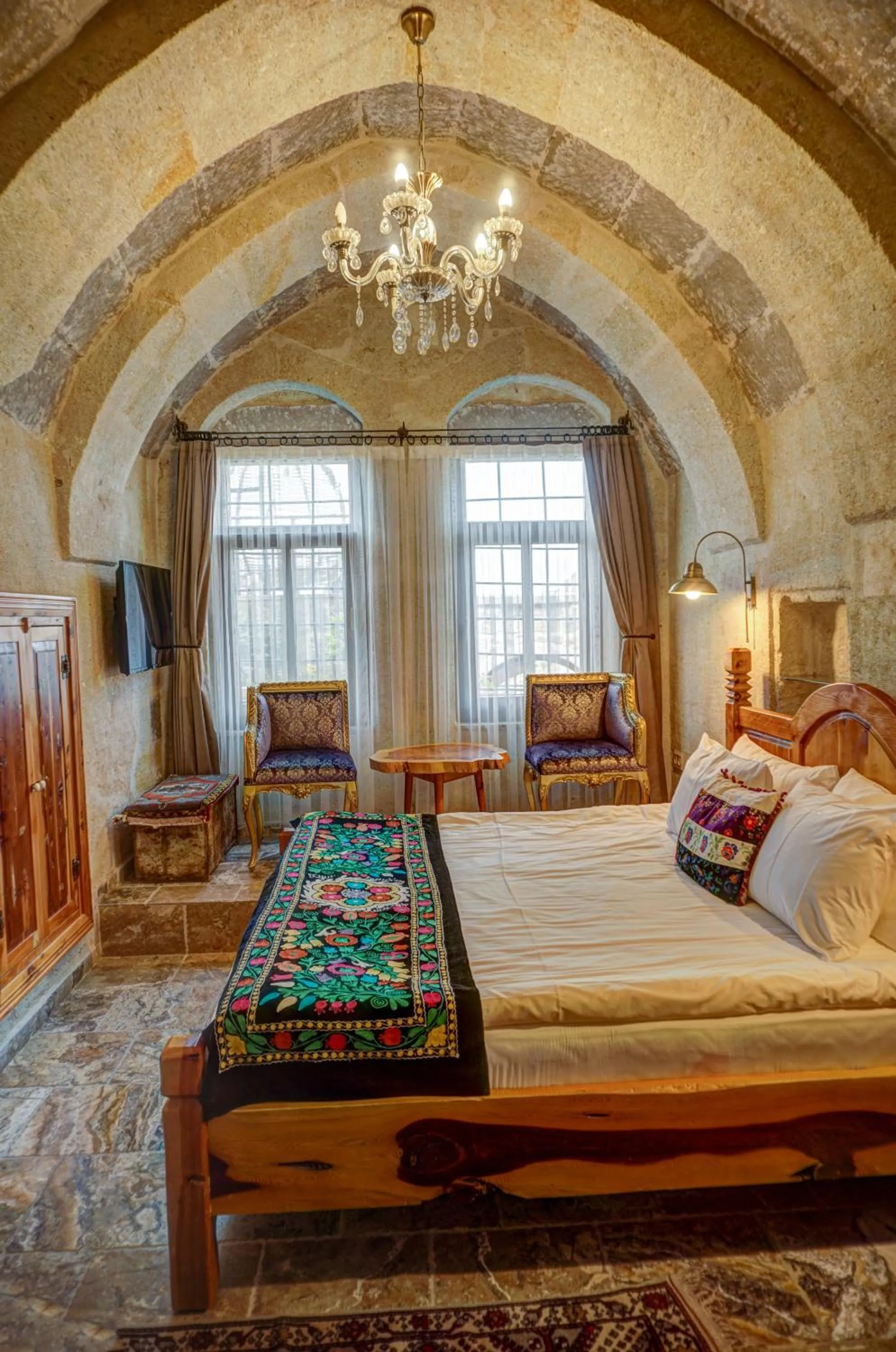 Bed in Petra Inn Cappadocia