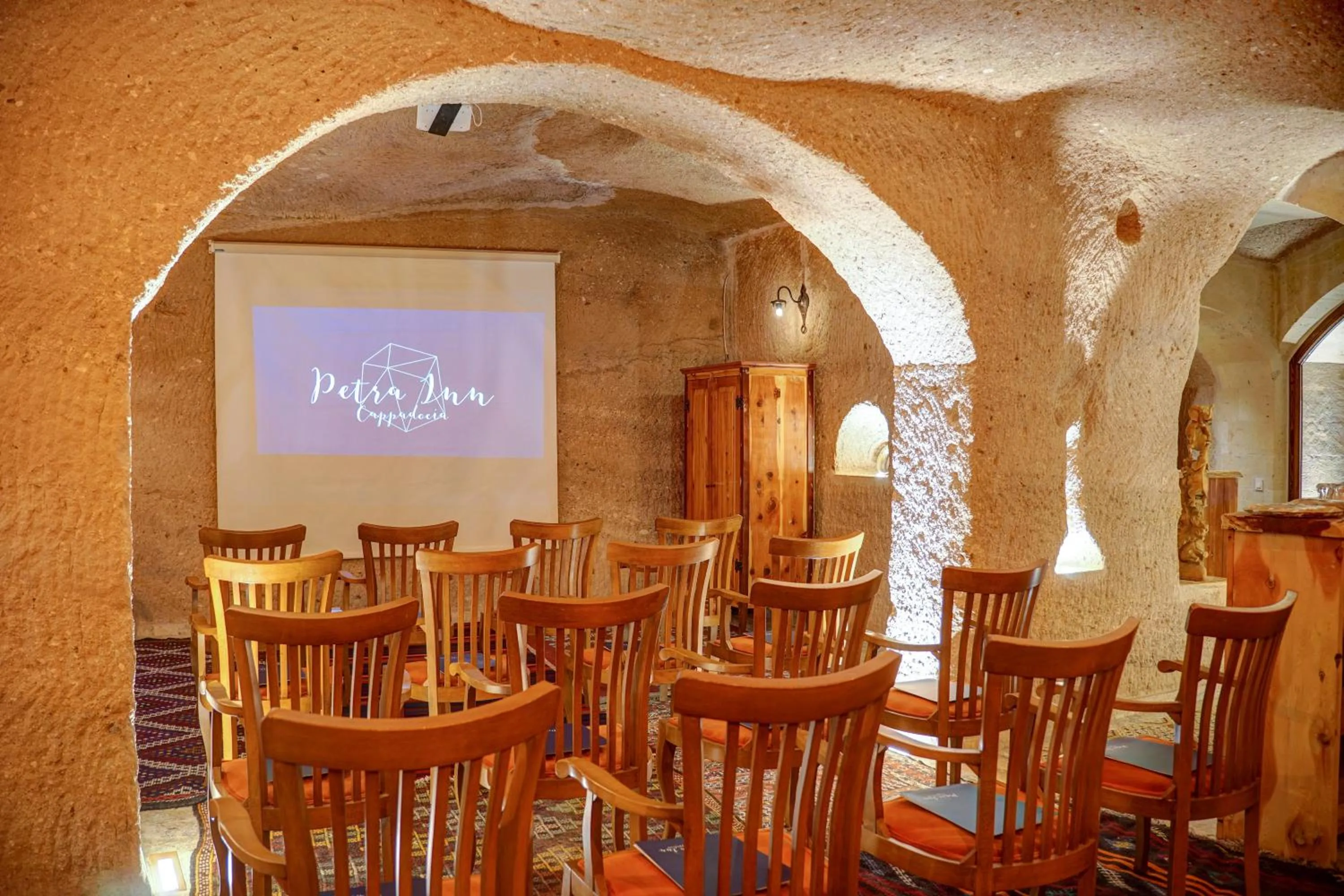 Meeting/conference room in Petra Inn Cappadocia