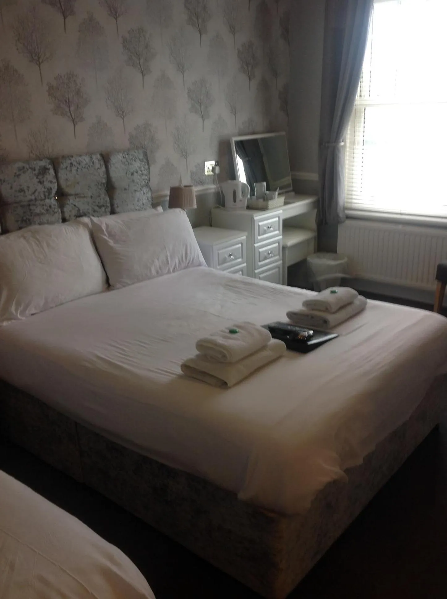 Bed in Grosvenor Hotel