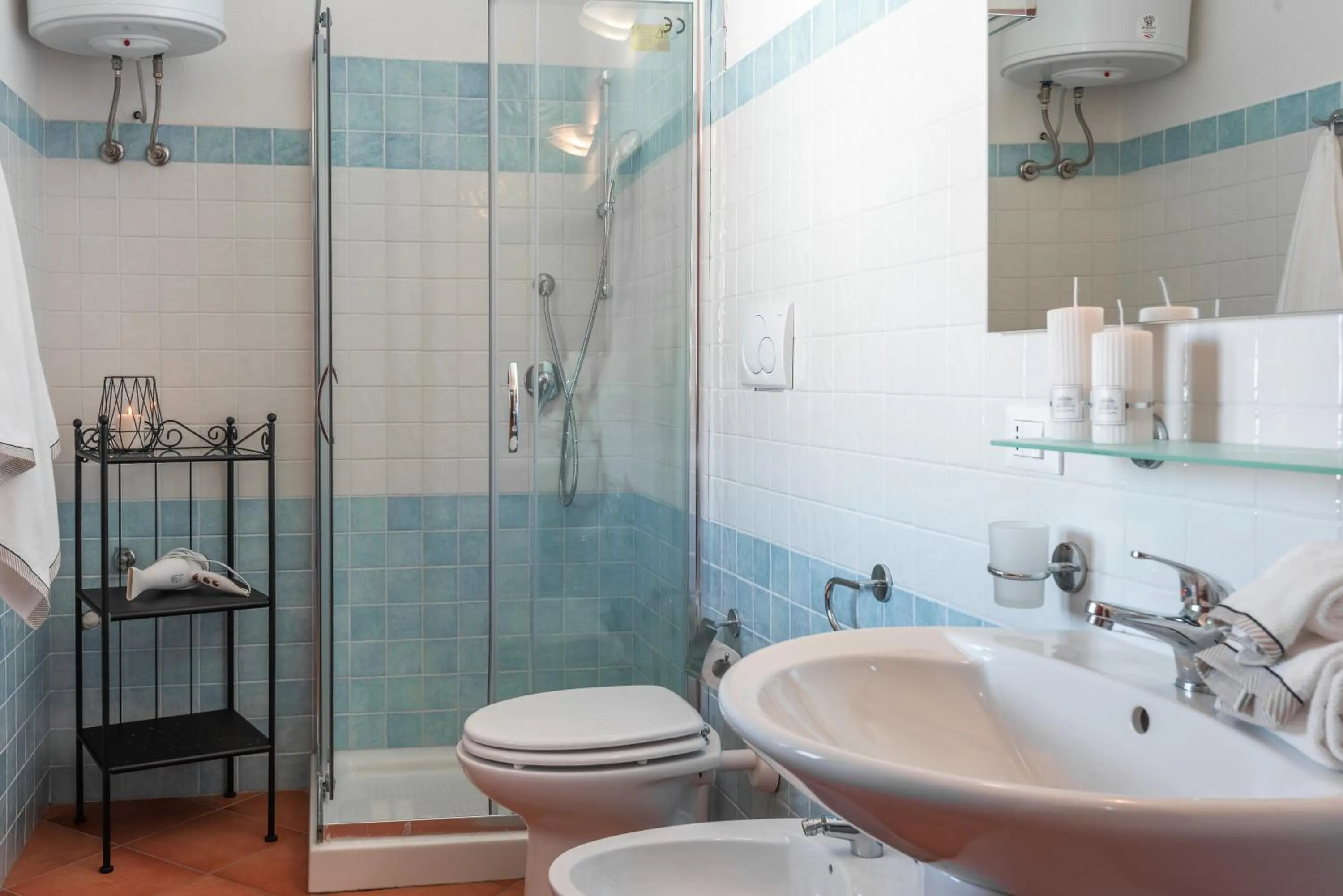 Bathroom in Cristal Blu